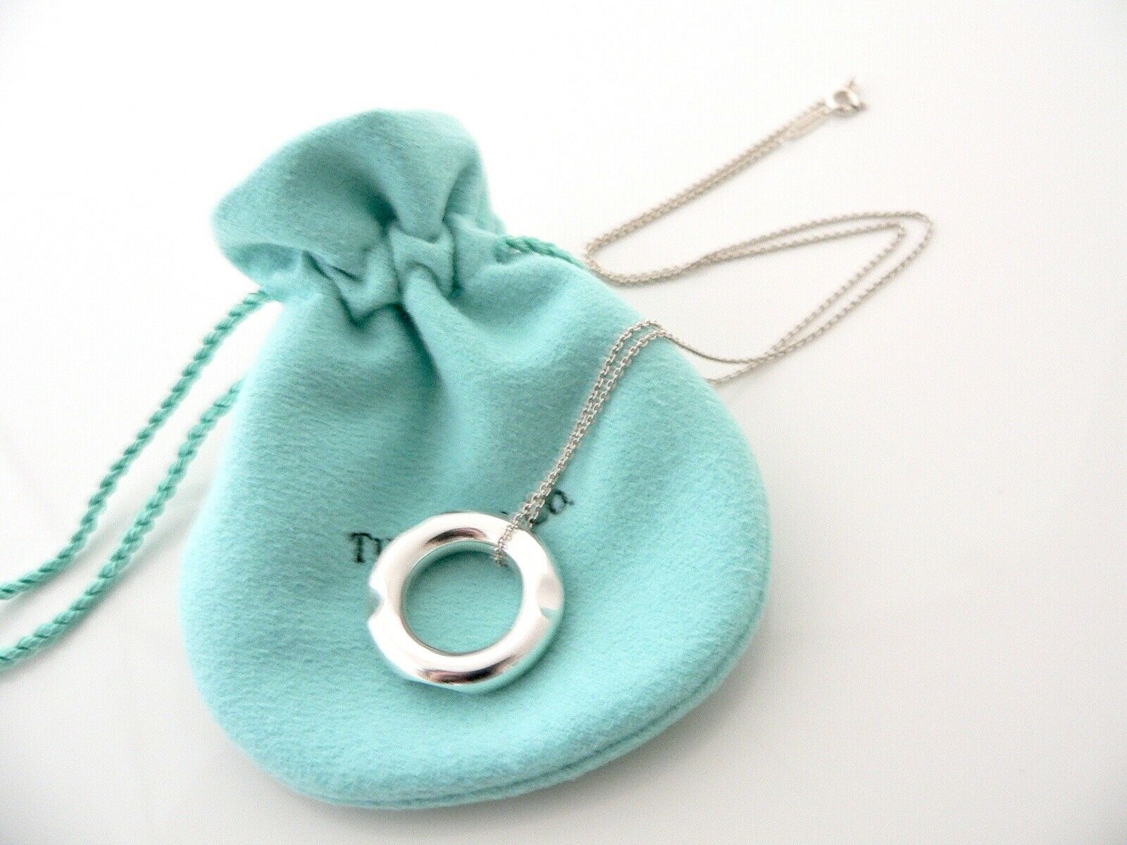 Tiffany & Co Gehry Tube Necklace Pendant Charm Chain Silver Gift Pouch Love Art