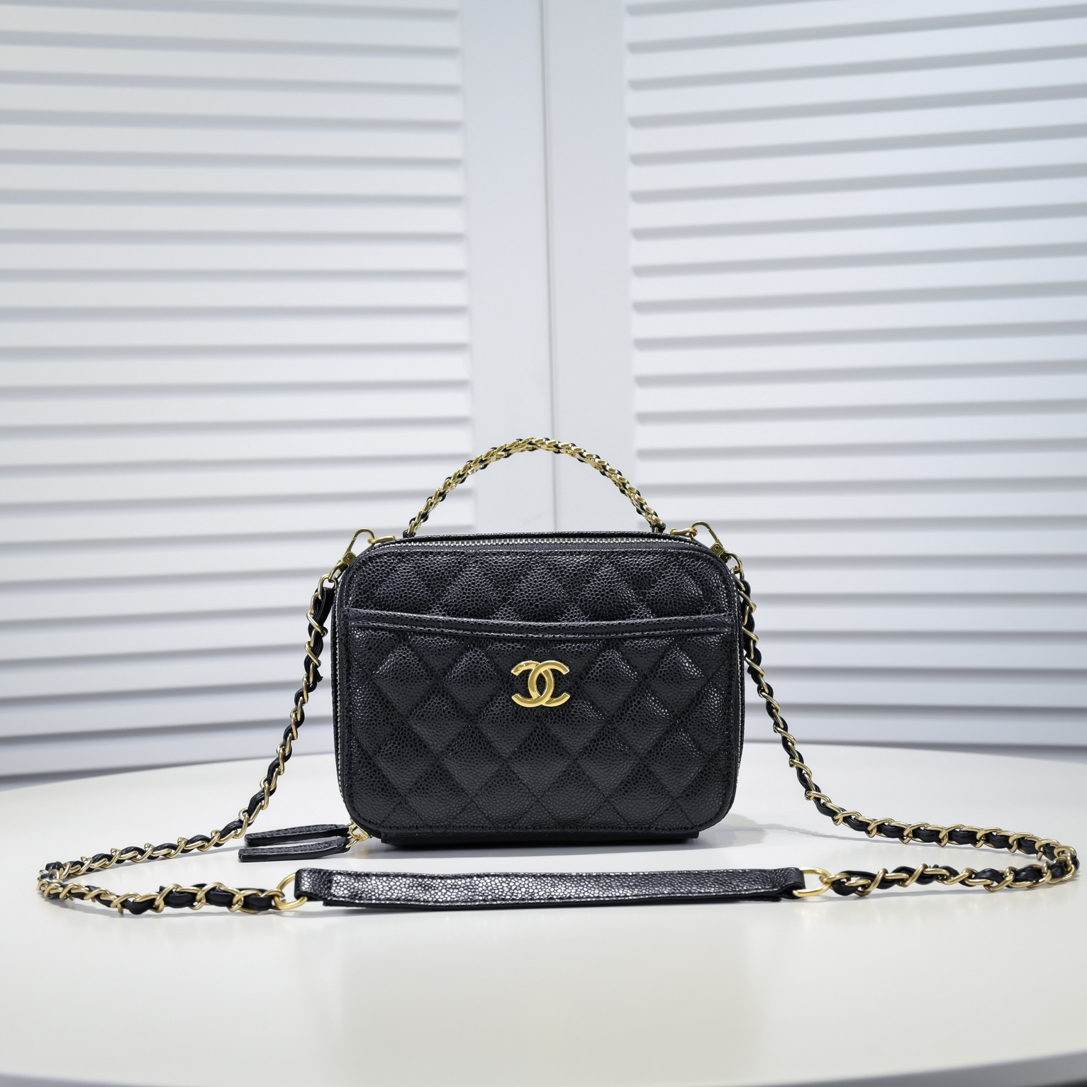 Chanel Caviar Double-C Camera Shoulder Bag Handbag
