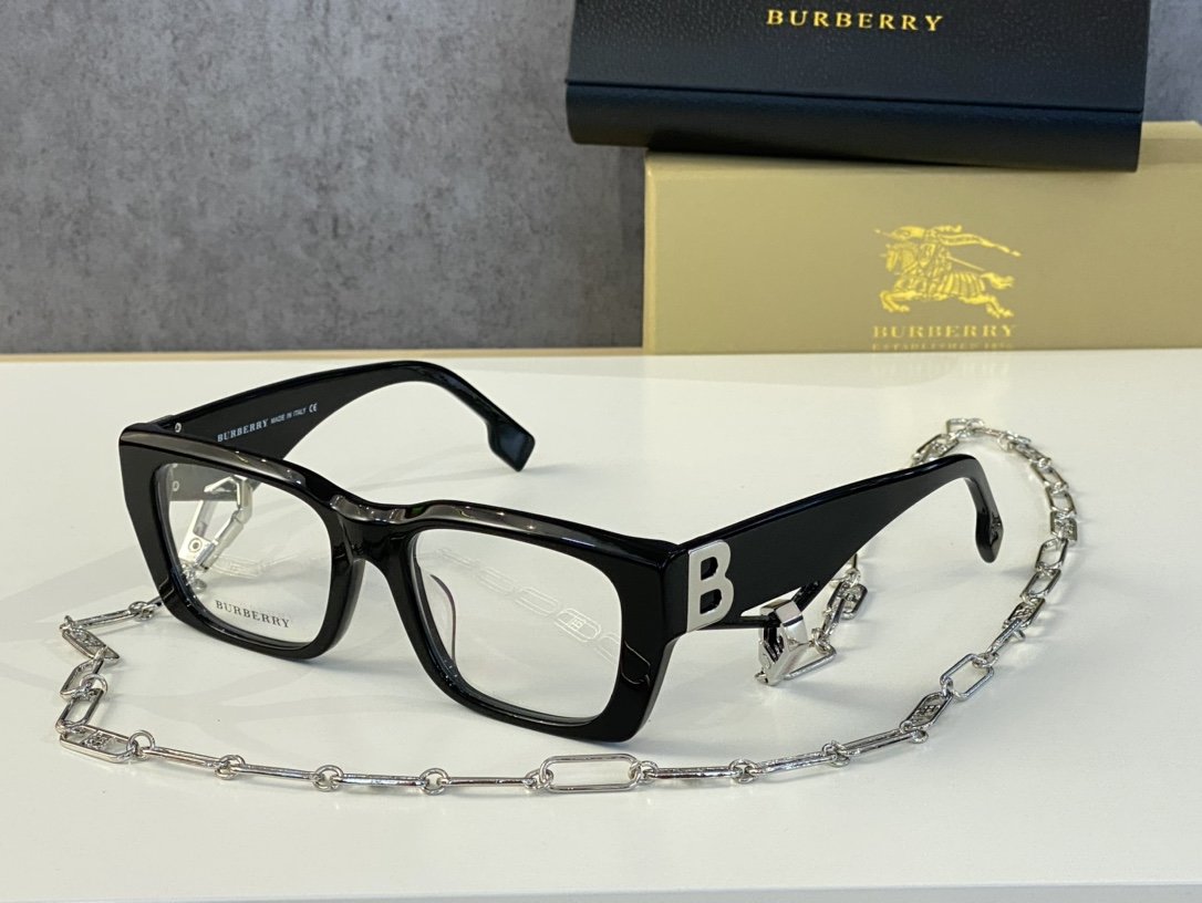 Burberry Sunglasses