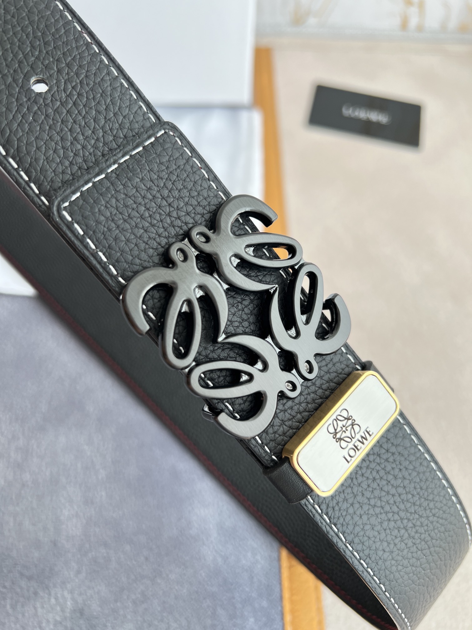 Loewe Leather Belts 1:1 Mirror Version