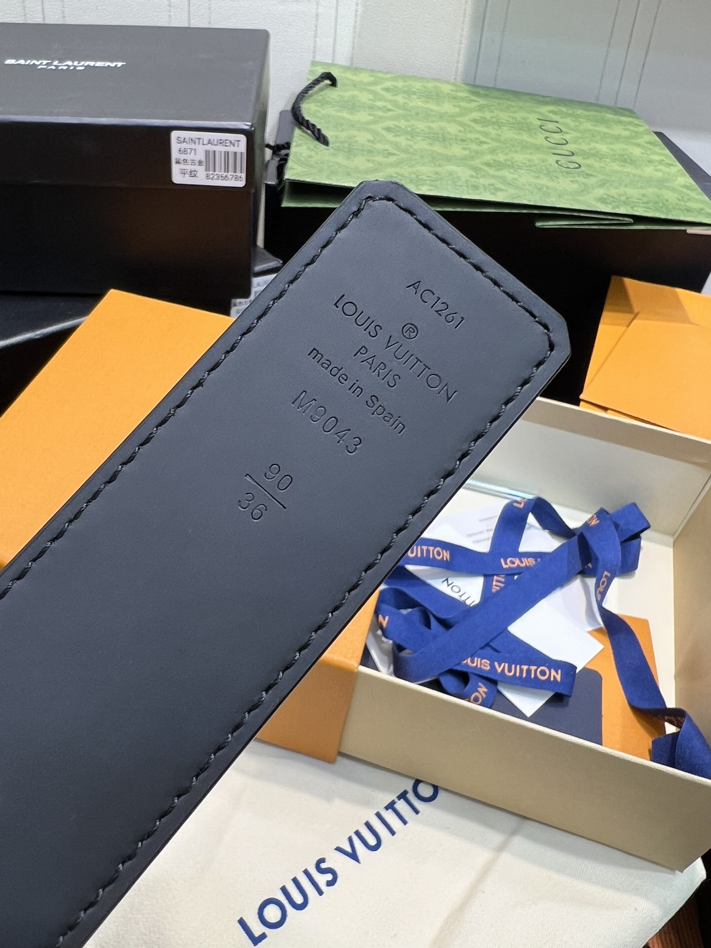 Louis Vuitton LV Leather Belts 1:1 Mirror Version