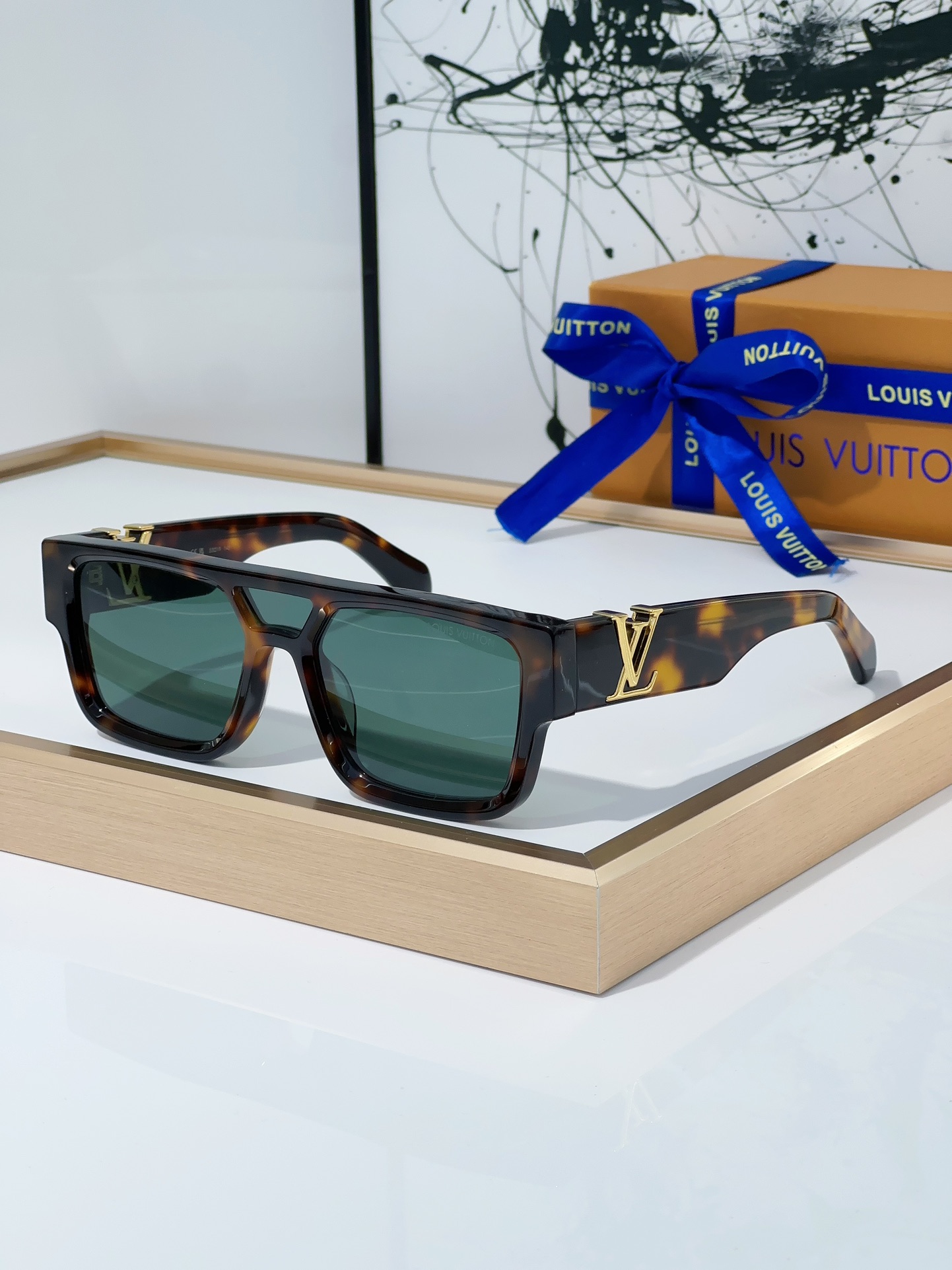 Louis Vuitton LV Sunglasses