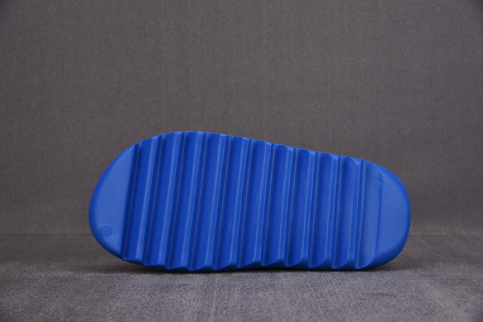 Kanye West x Yeezy Slide