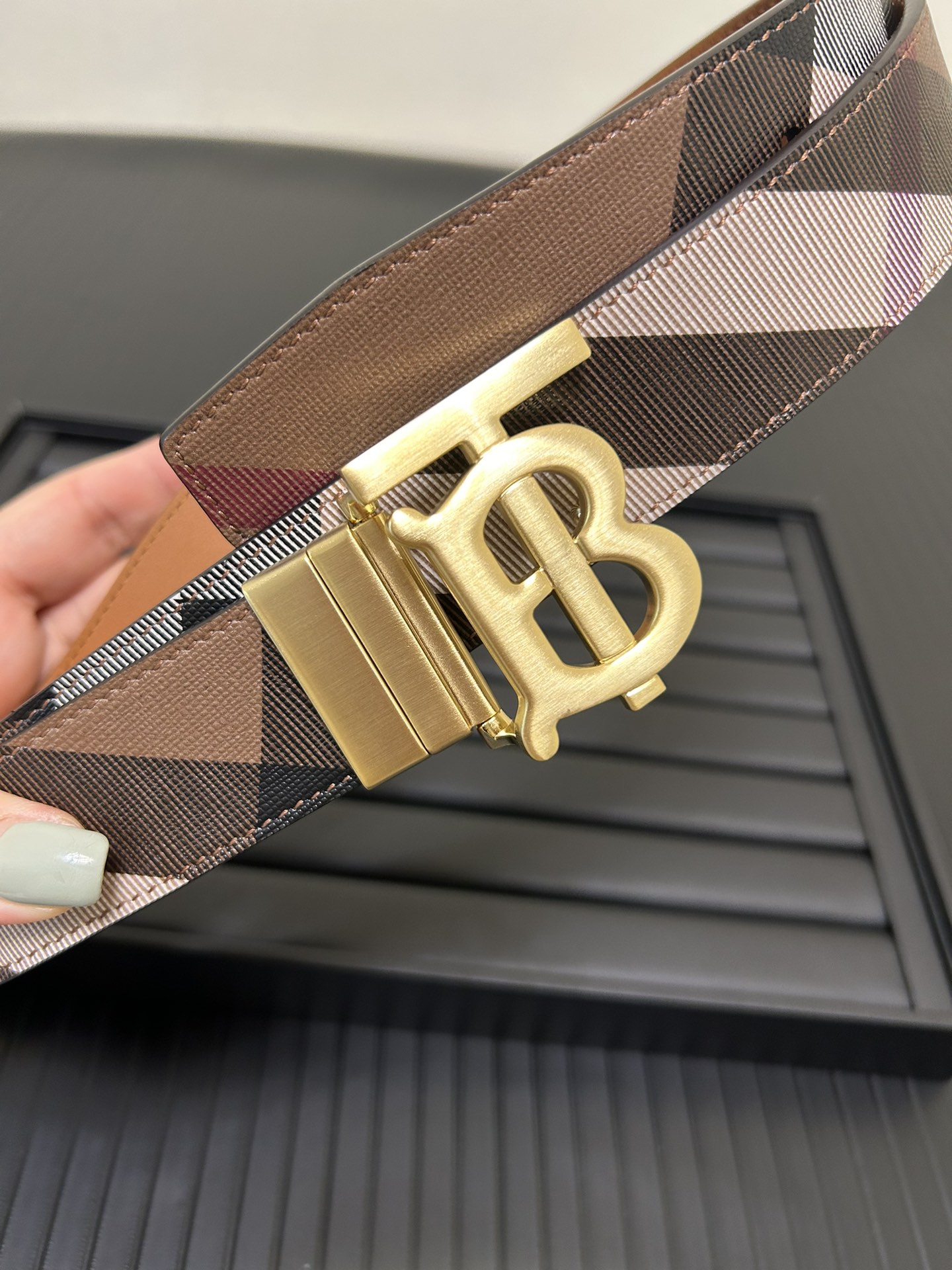 Burberry Leather Belts 1:1 Mirror Version