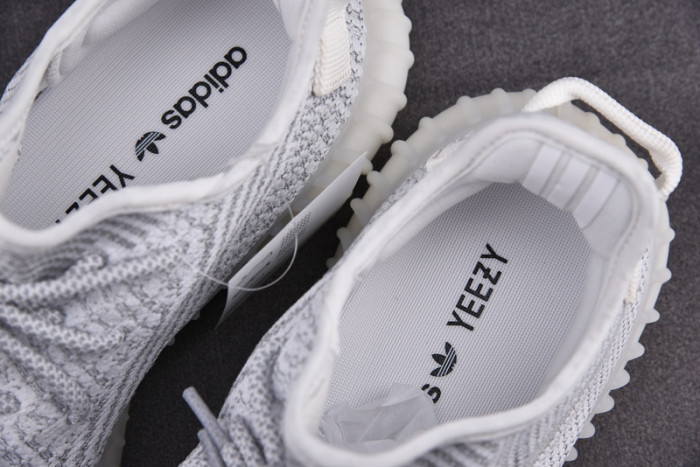 Yeezy 2018 Boost 350 V2 Static 