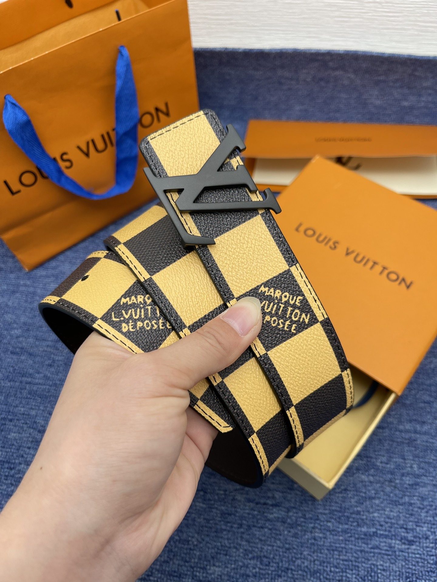 Louis Vuitton LV Leather Belts 1:1 Mirror Version