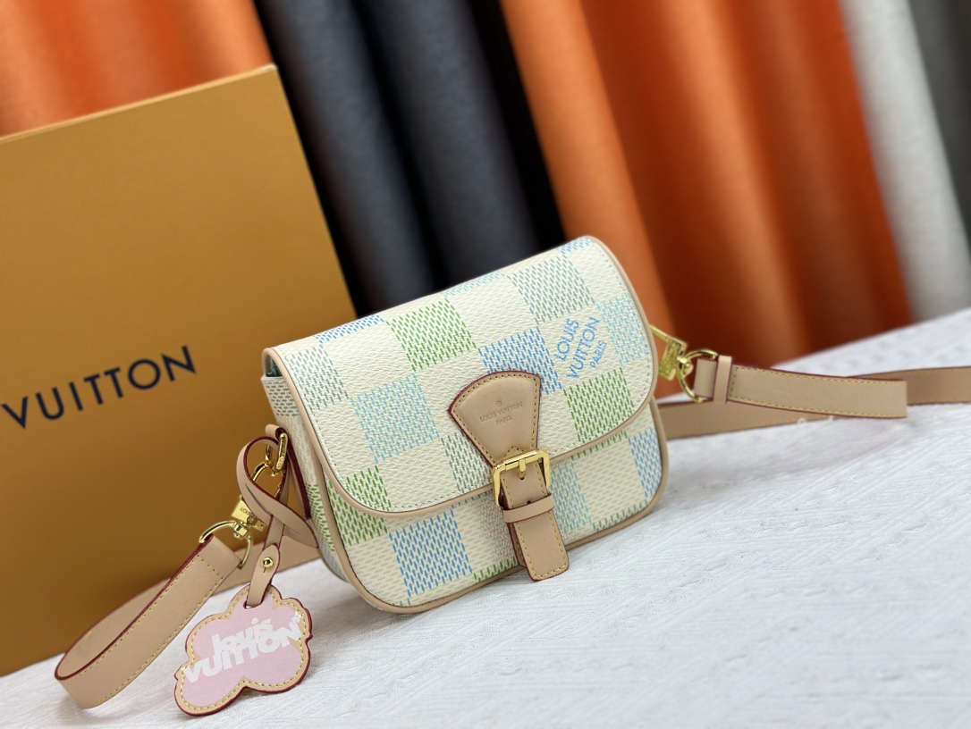 Louis Vuitton Montsouris Small Messenger Bag M40665 Shoulder Bag Handbag