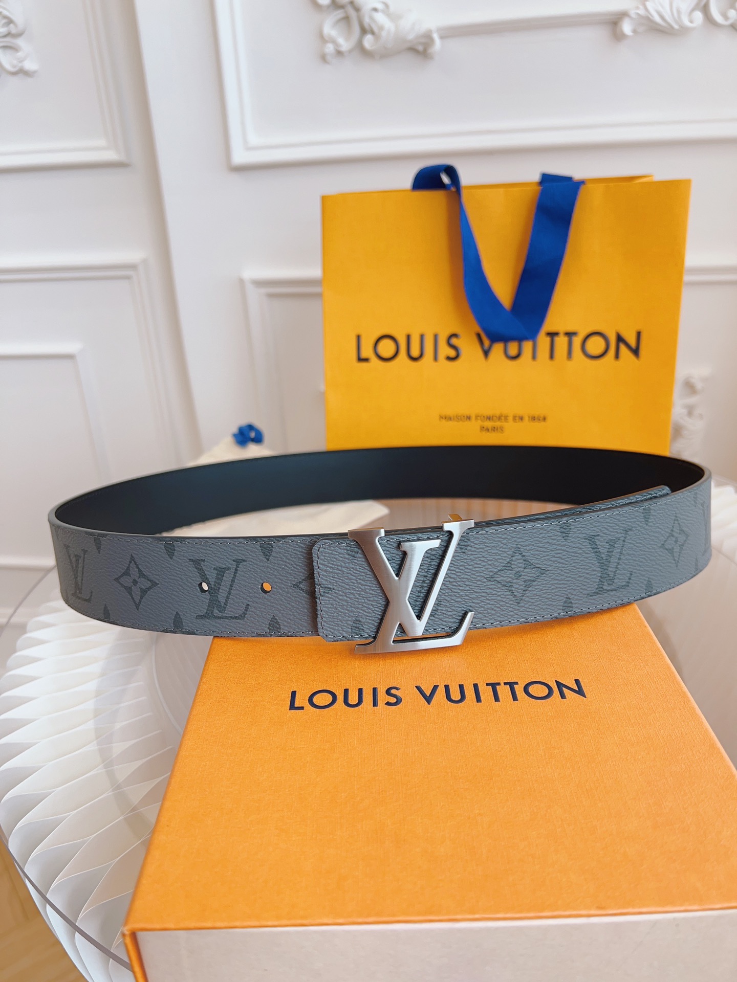 Louis Vuitton LV Leather Belts 1:1 Mirror Version
