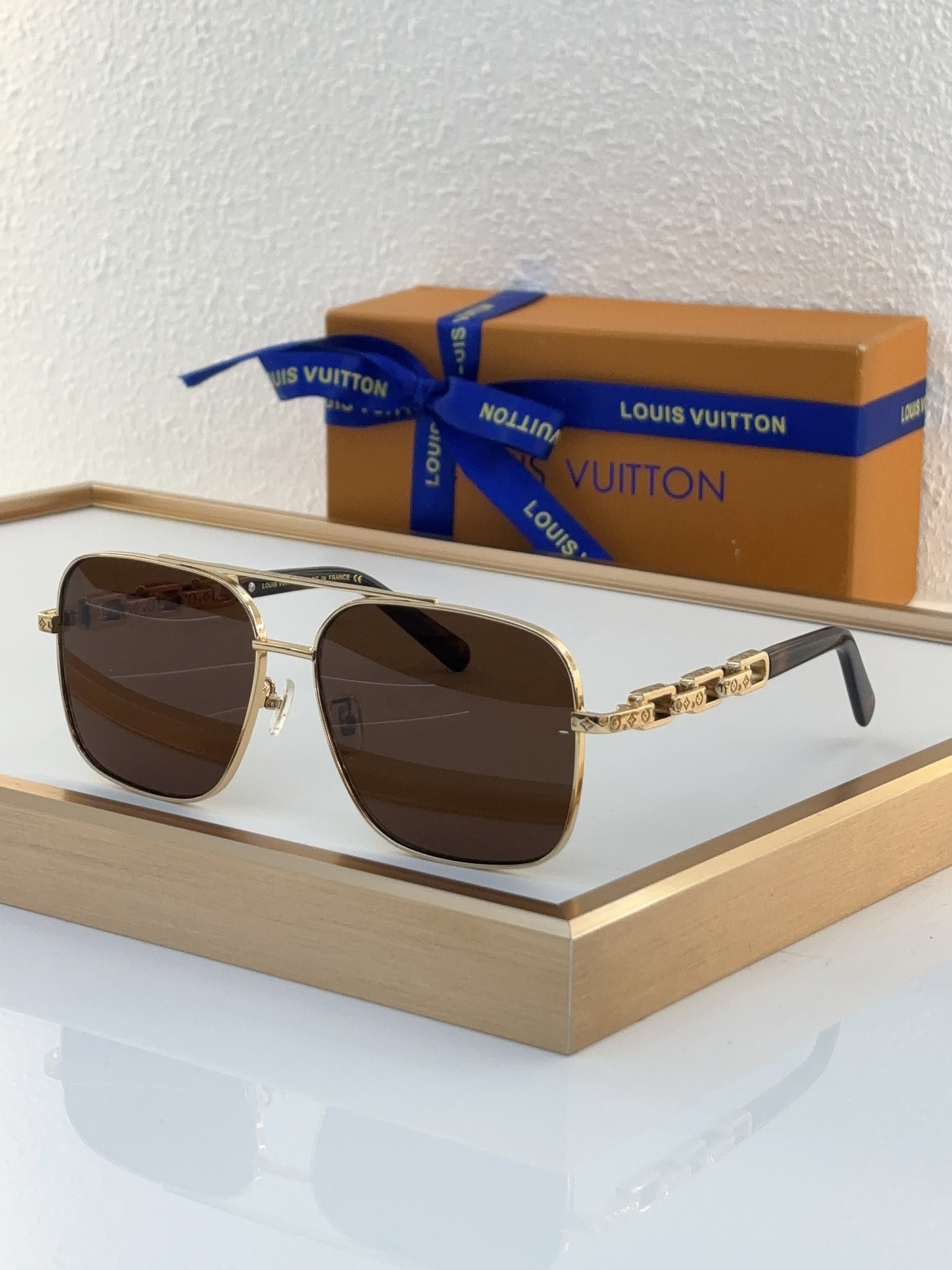 Louis Vuitton LV Sunglasses