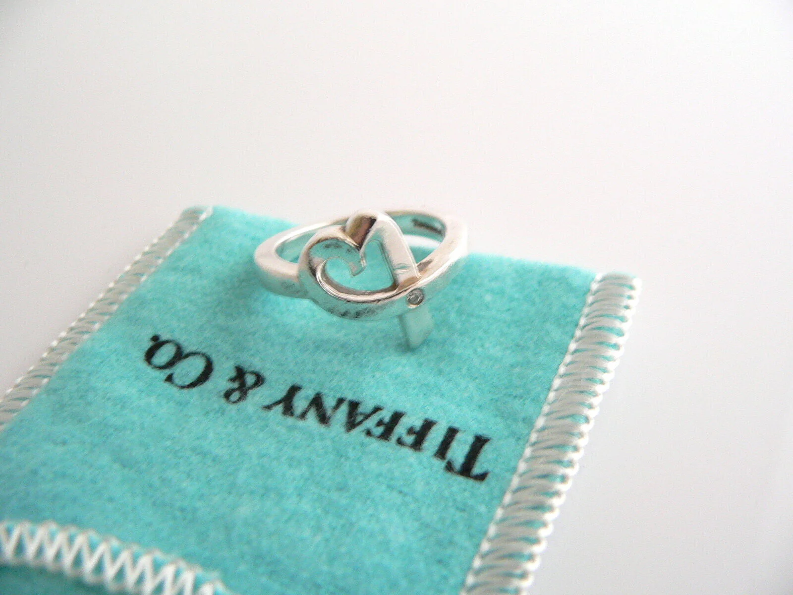 Tiffany & Co Silver Picasso Diamond Loving Heart Ring Band Sz 6.75 Gift Pouch