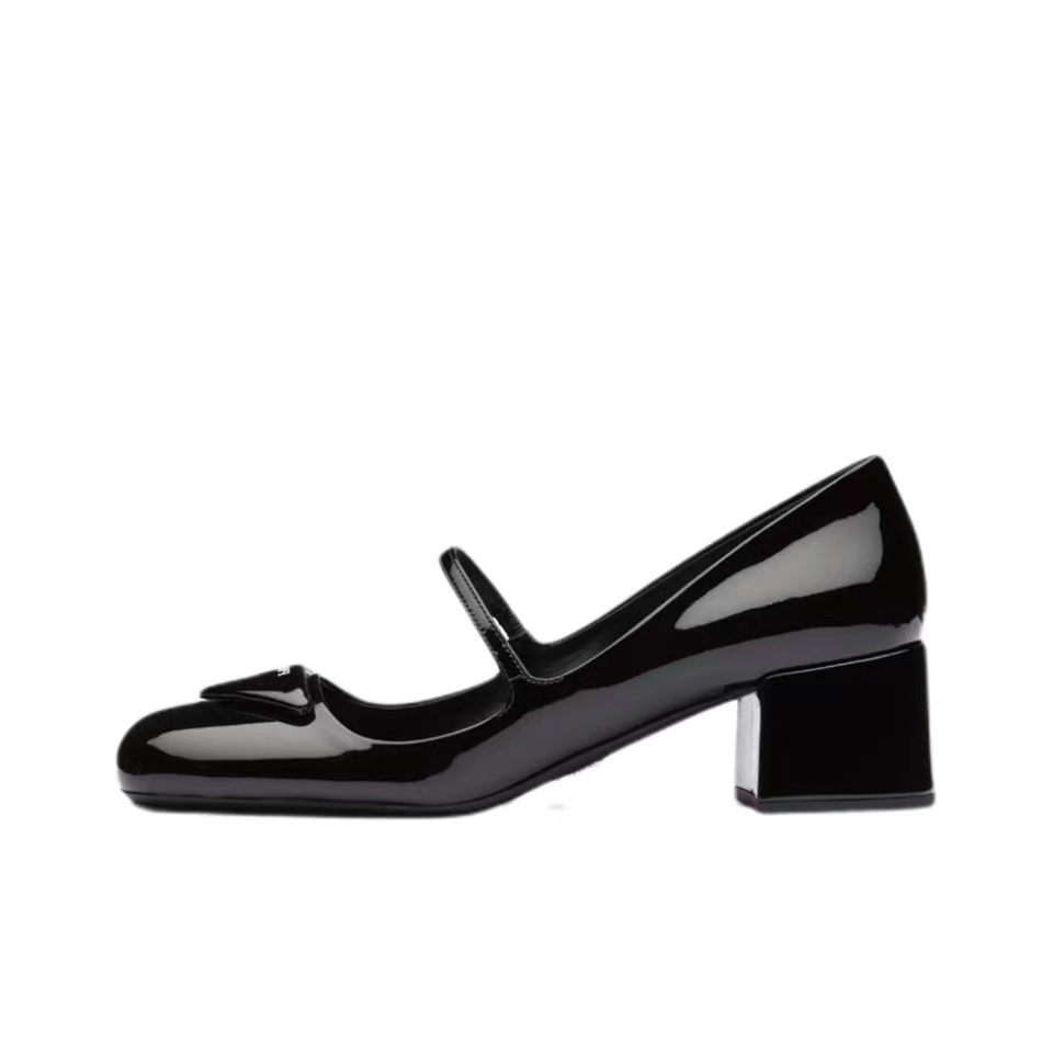 Prada  Patent Leather Medium Low 4.5CM Sandals Slide (Replica)
