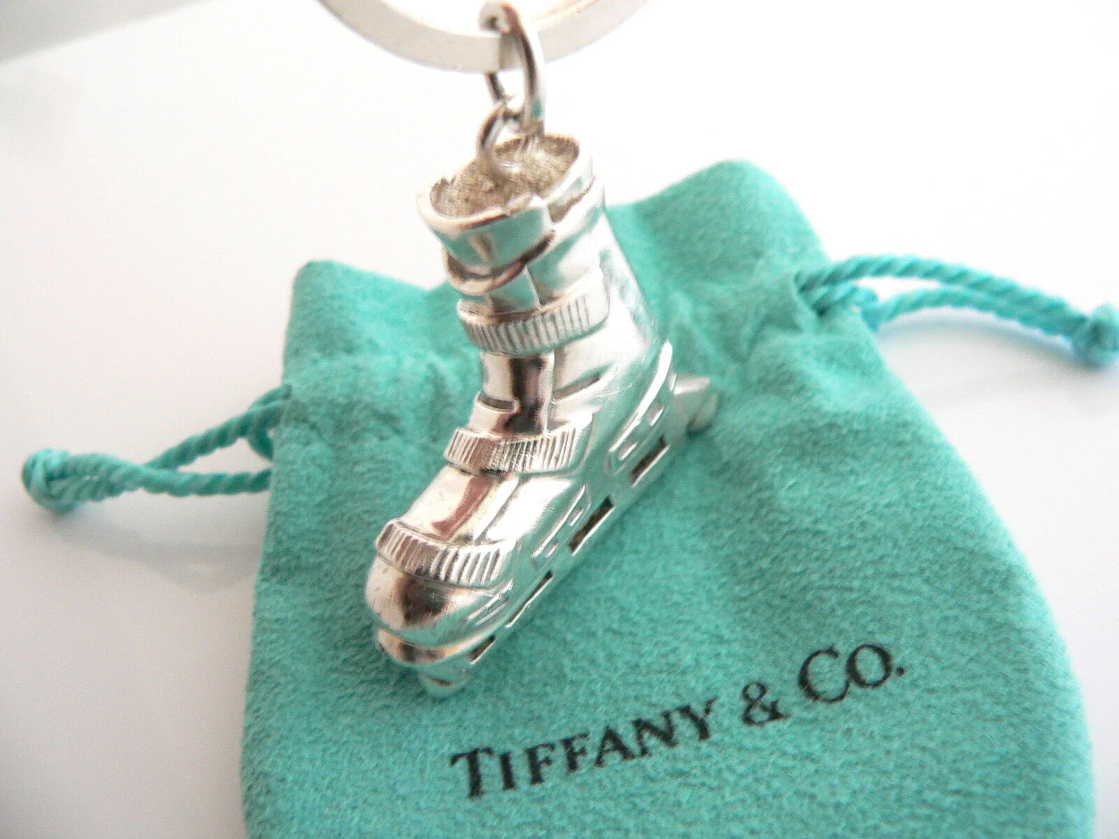 Tiffany & Co Rollerblade Key Ring  Sports Keyring Key Chain Gift Pouch Love Cool