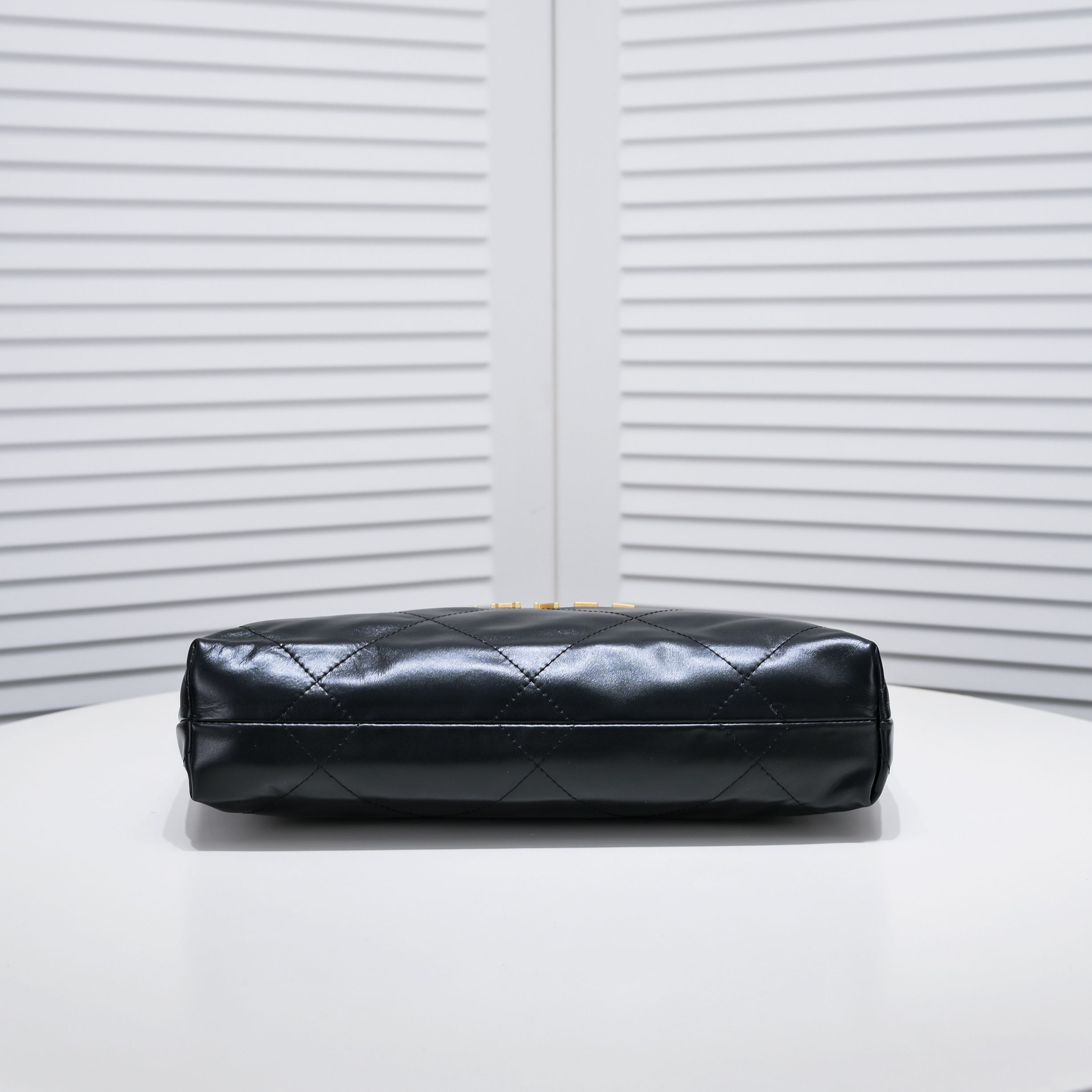 Chanel 22 Bag Pearl Bag Shoulder Bag Handbag