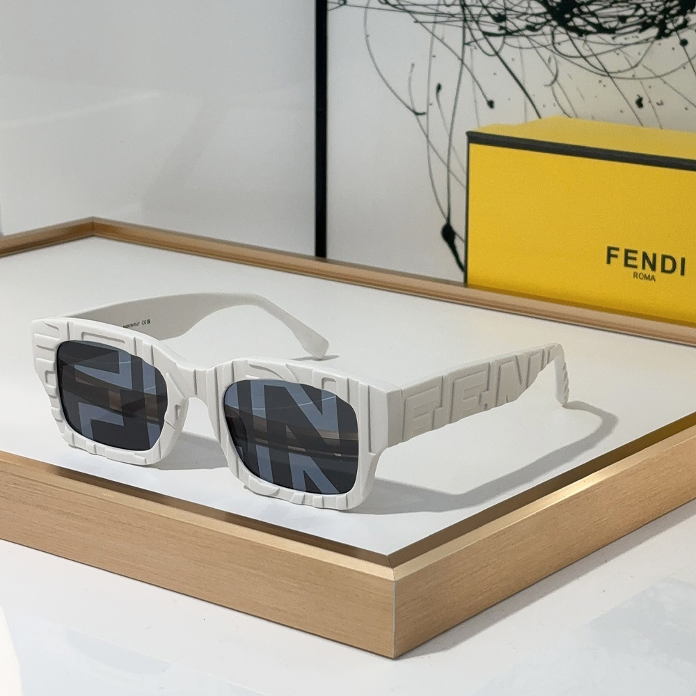 Fendi UV Protection Sunglasses Top Quality （Replica）