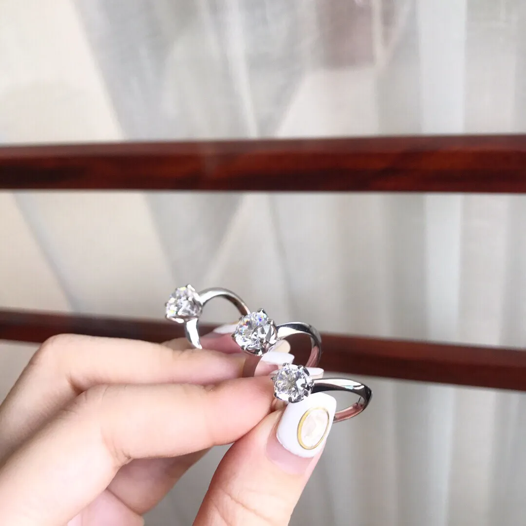 Tiffany Harmony Round Brilliant Engagement Ring in 925 Silver