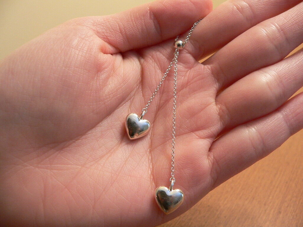 Tiffany & Co Silver Double Dangling Hearts Necklace Pendant Charm Gift Pouch