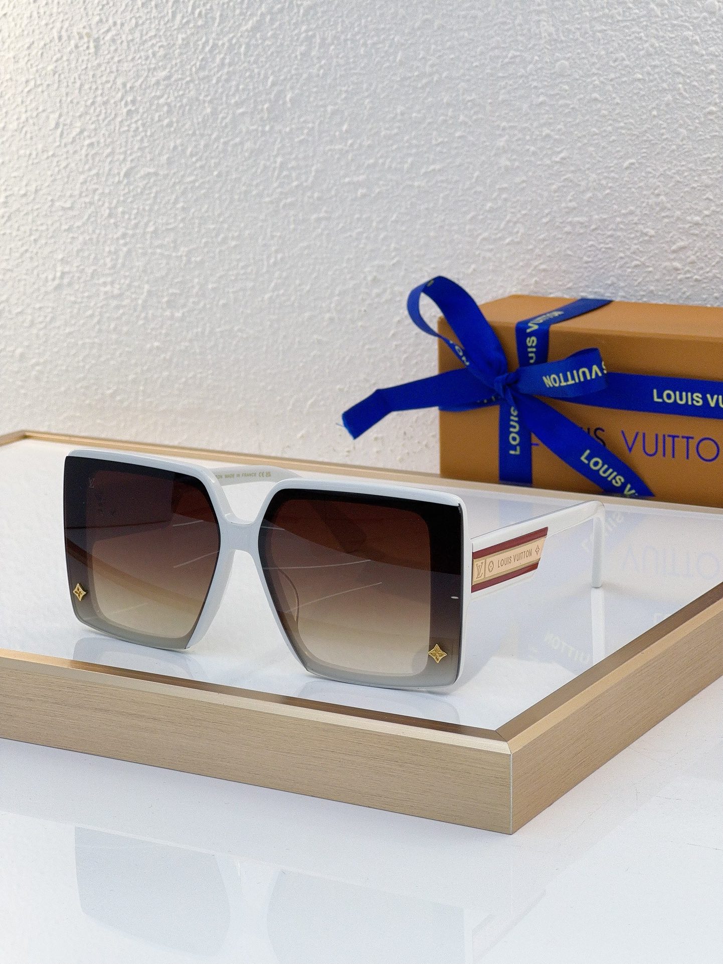 Louis Vuitton LV Sunglasses
