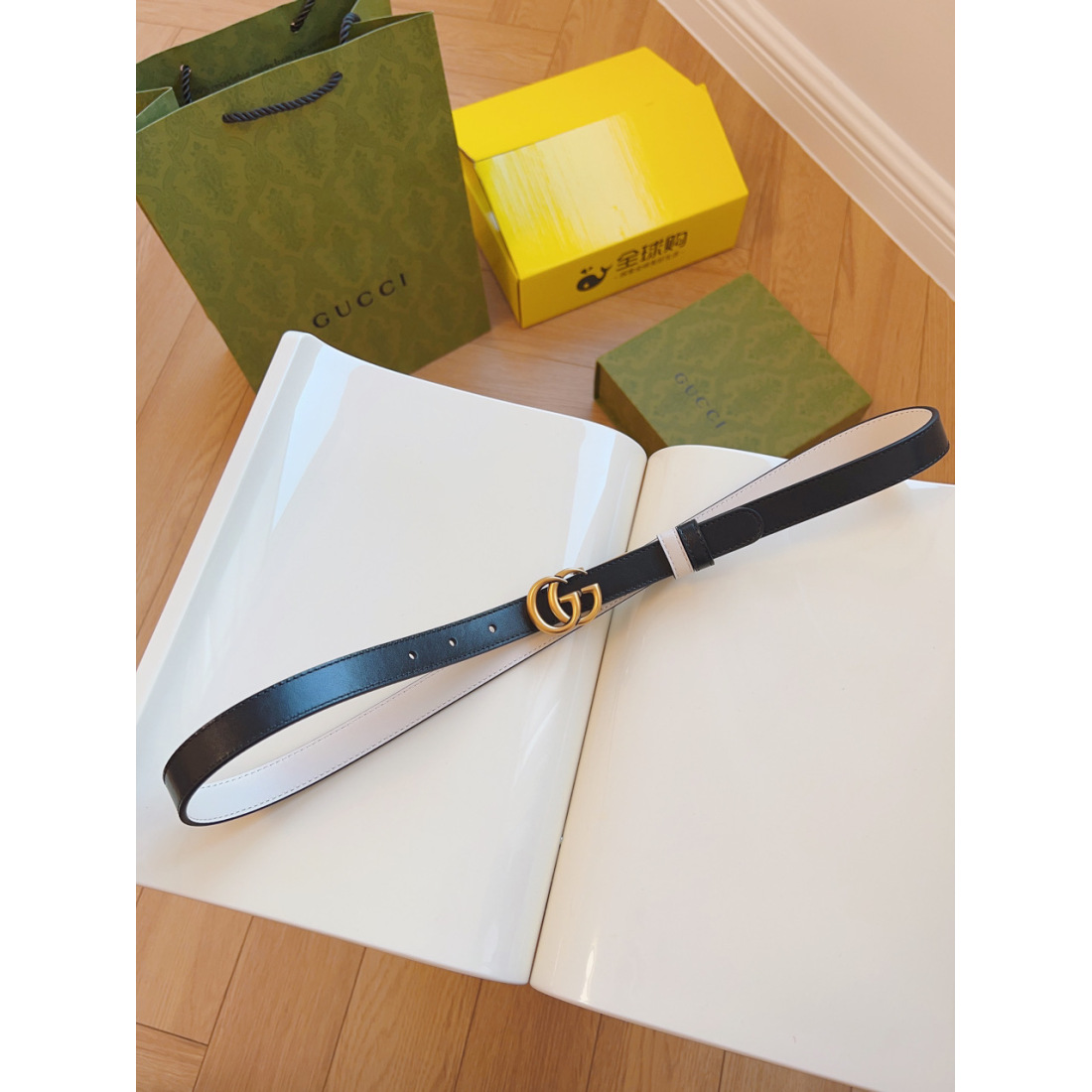 Gucci Classic Leather Women's Belt 20MM