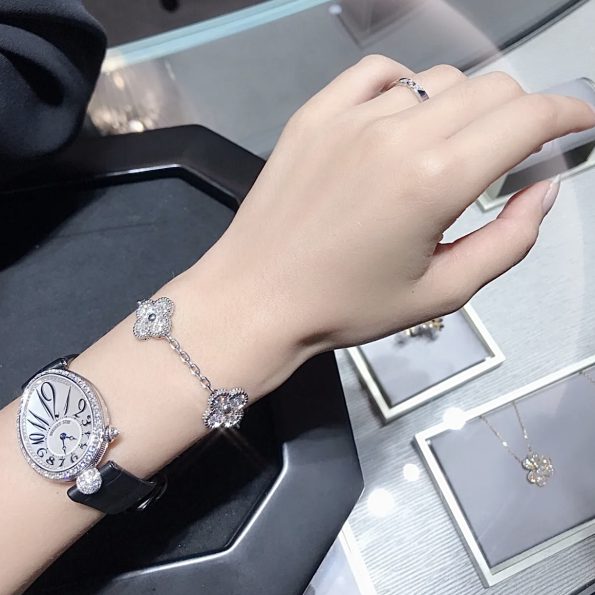 Van Cleef Bracelet Dupe, Sliver& Full Diamonds Clover