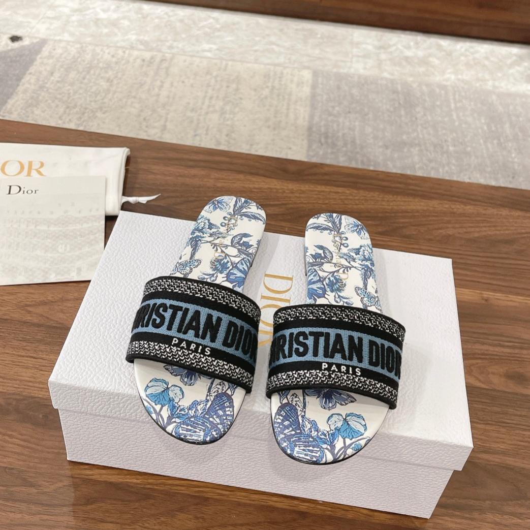 Dior DWAY Slide Slipper Sandals (Replica)