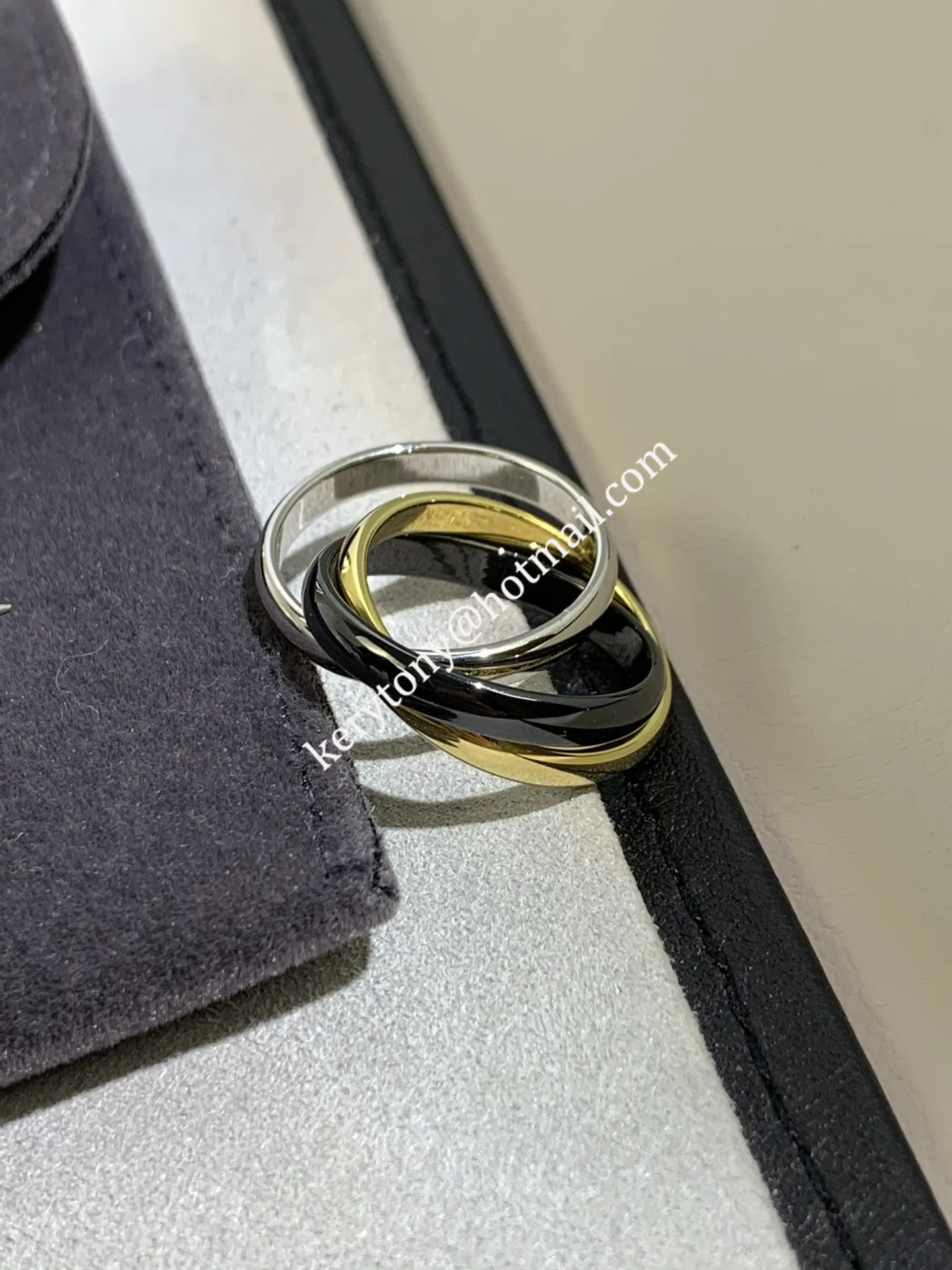 Replica Cartier Trinity Ring White Gold/Yellow Gold with Black Classic Ceramic For Womens Replica