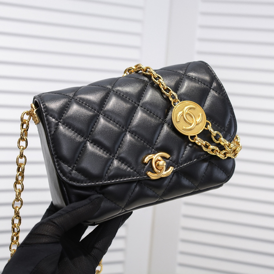 Chanel Coin Purse Shoulder Bag Handbag
