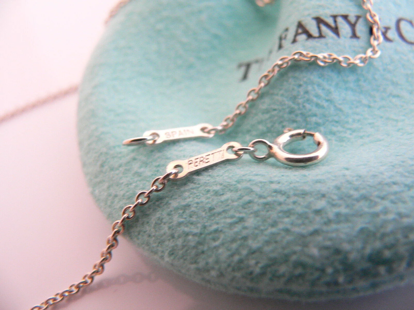 Tiffany Co Heart Necklace Peretti Silver Large Pendant 25 Inch Chain Gift Pouch