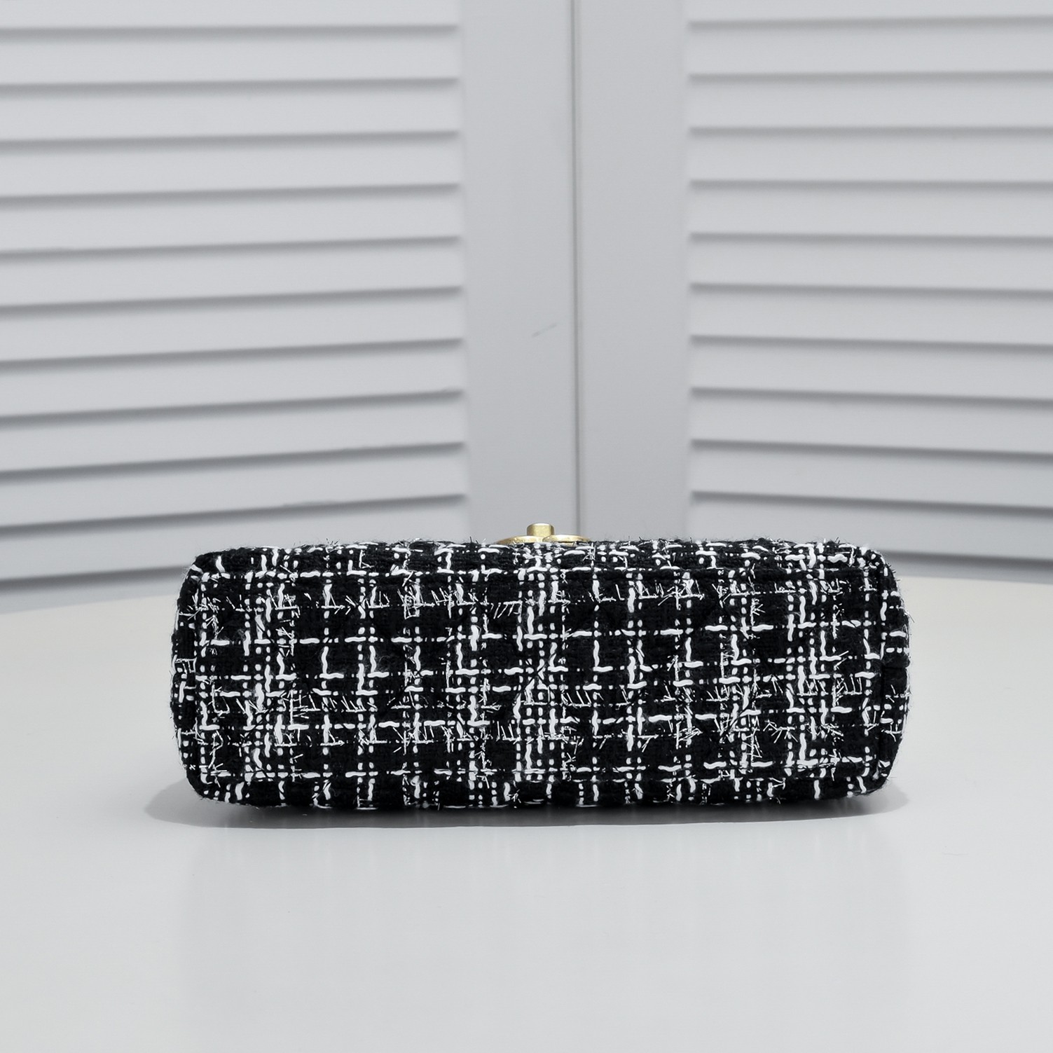 Chanel Tweed Shoulder Bag Handbag