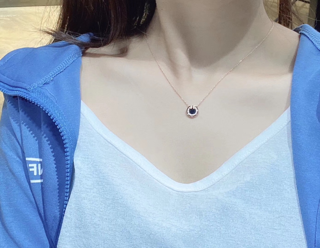 Tiffany Disc Chalcedony Necklace