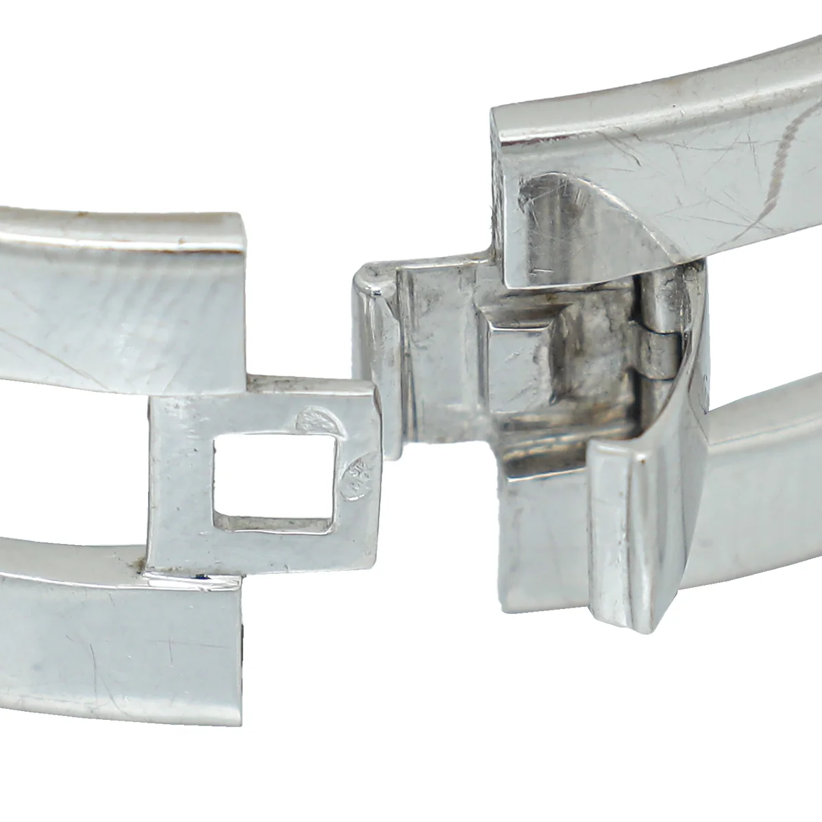 Messika 18K White Gold Move Pei Pavé Cuff Diamond Bracelet