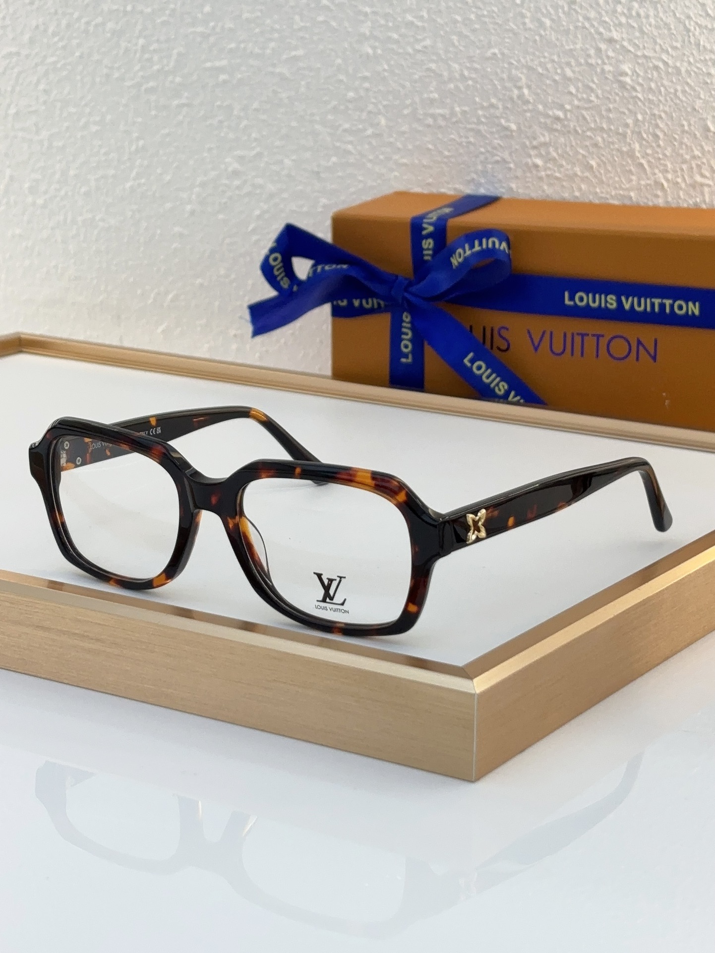 Louis Vuitton LV Sunglasses