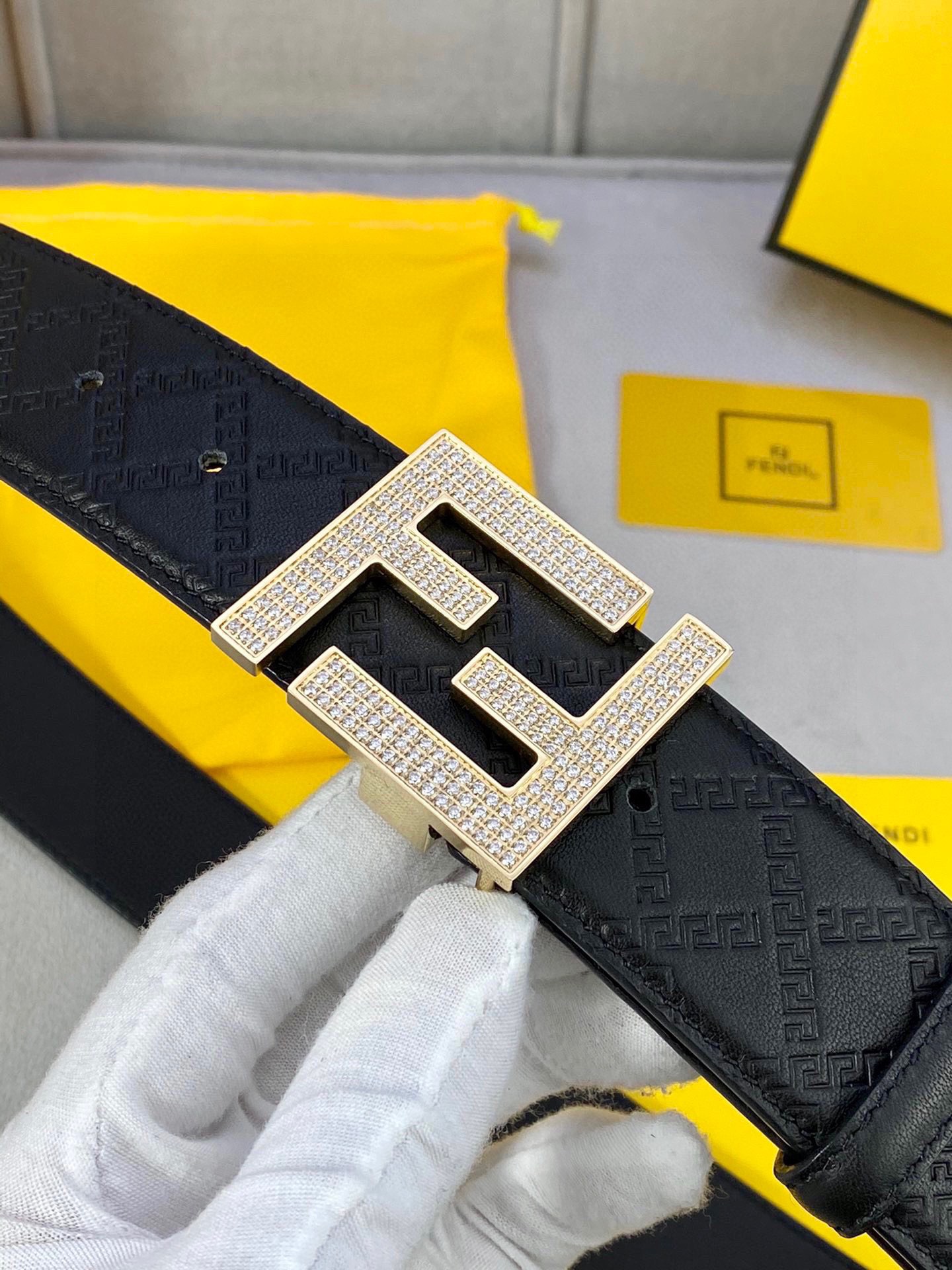 Fendi Leather Belts 1:1 Mirror Version