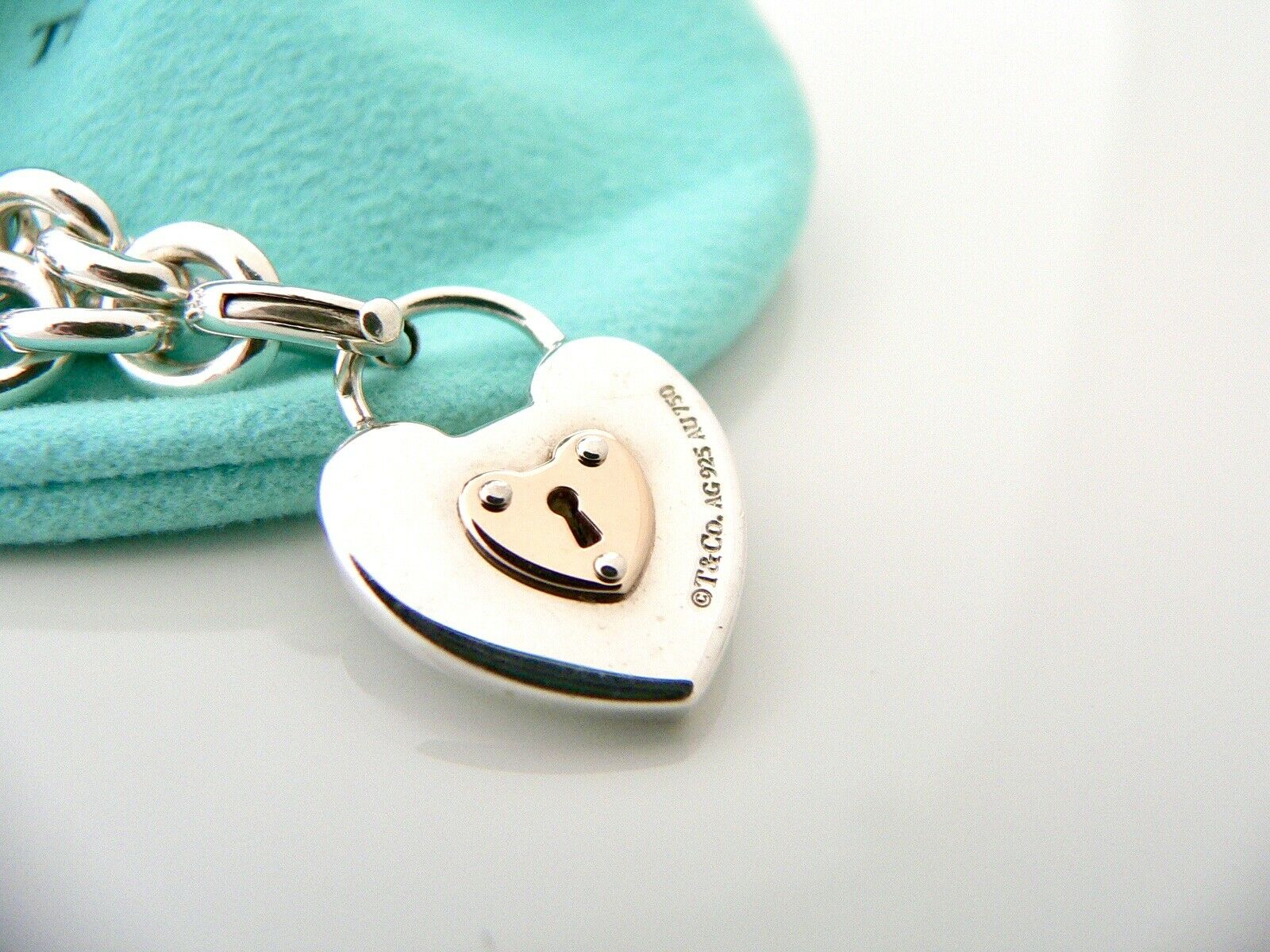 Tiffany & Co Silver 18K Gold Heart Key Hole Charm Bracelet Chain Gift Love Pouch