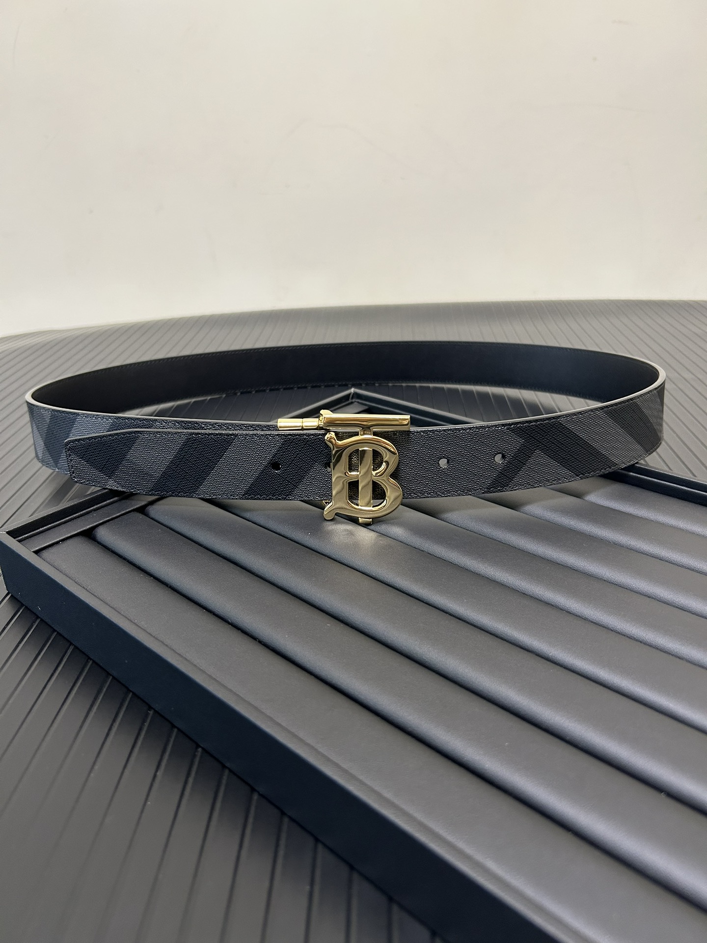 Burberry Leather Belts 1:1 Mirror Version
