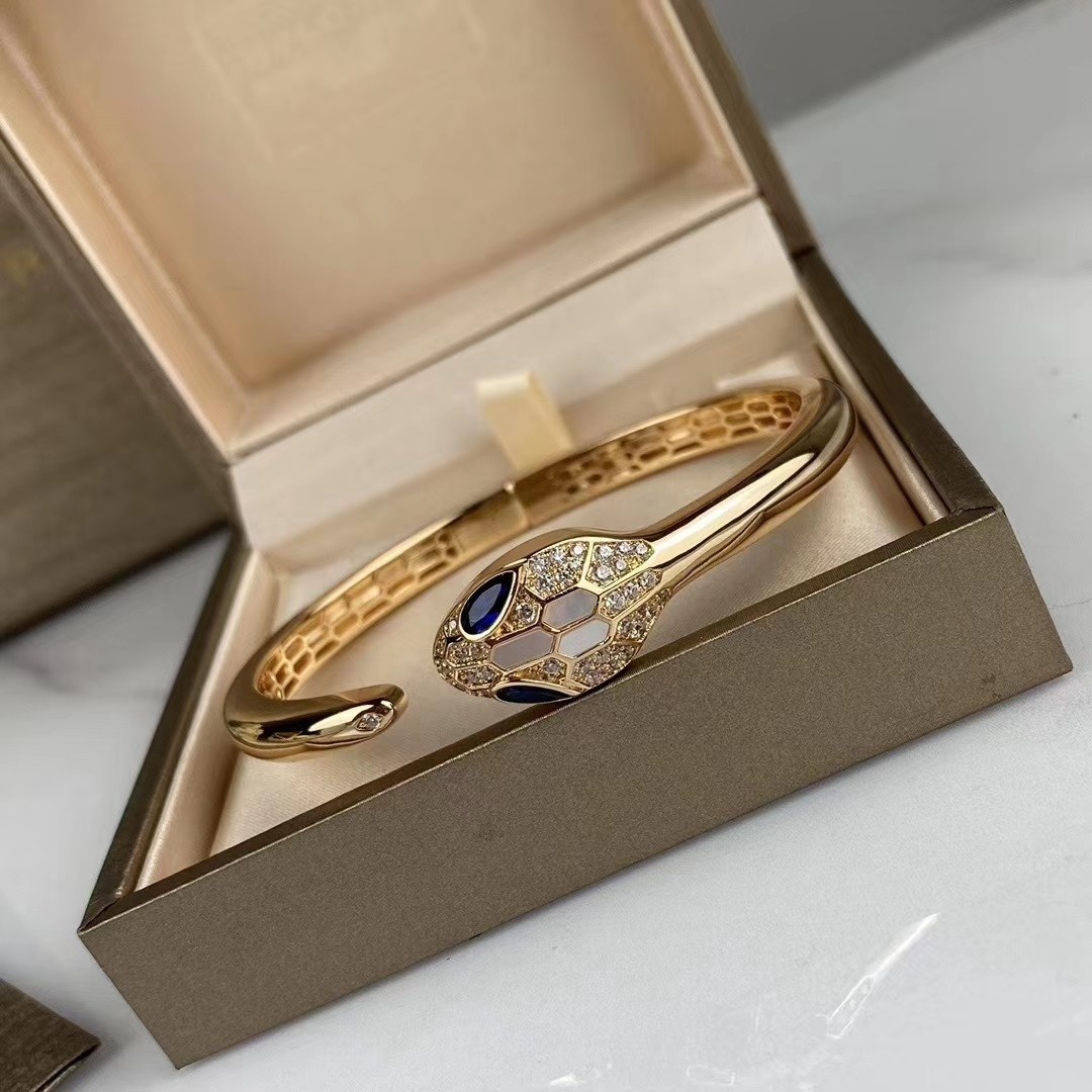 BVLGARI SERPENTI VIPER BRACELET Replica