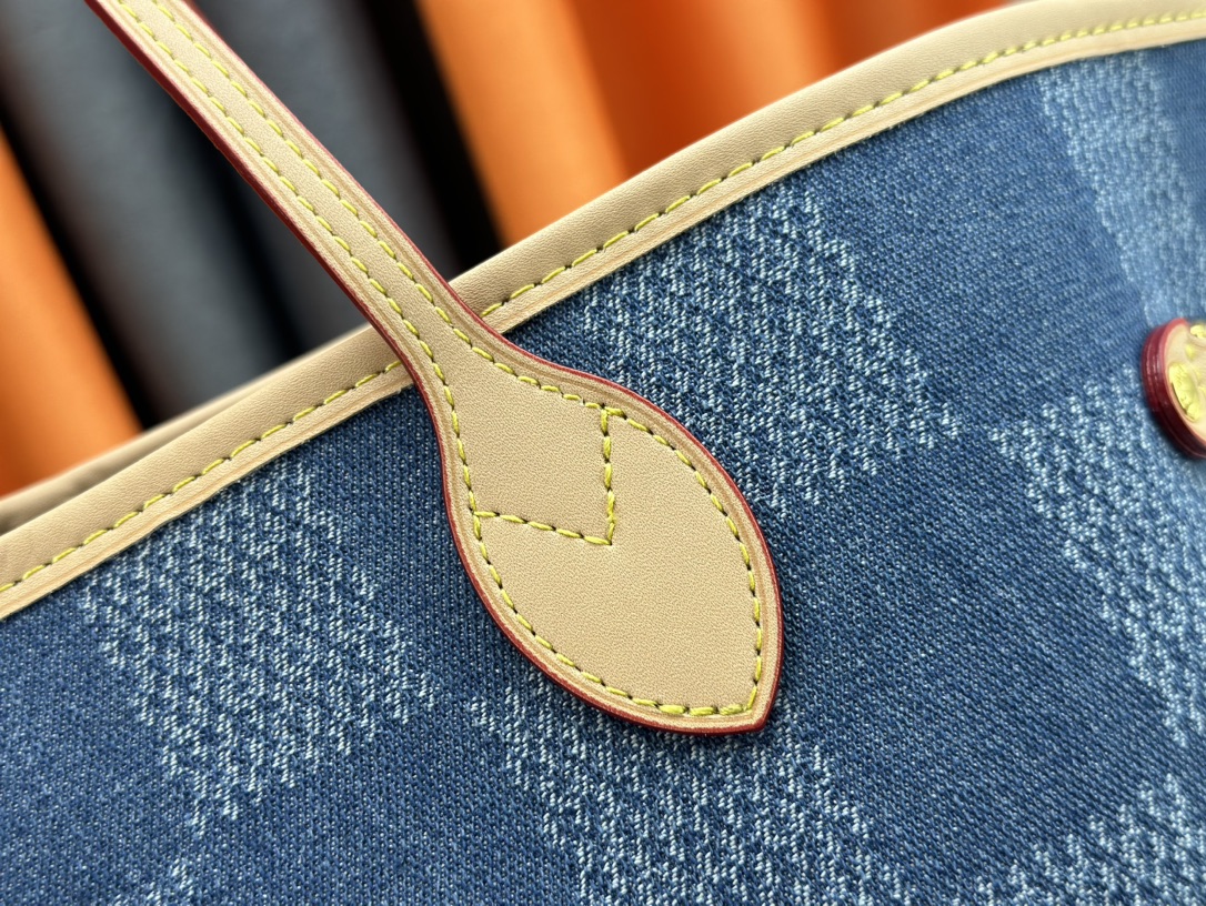 Louis Vuitton Neverfull Shoulder Bag Handbag