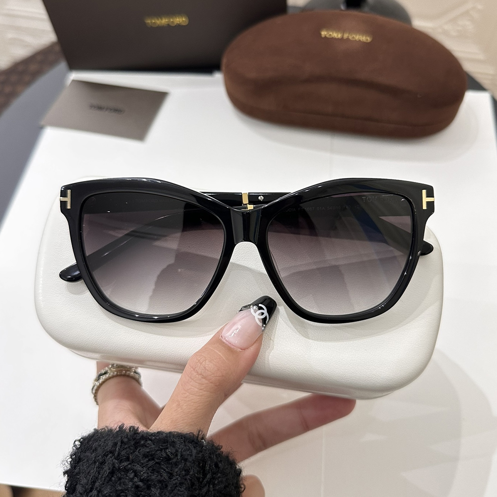 Tom Ford Fashion Sunglasses Top Quality（Replica）
