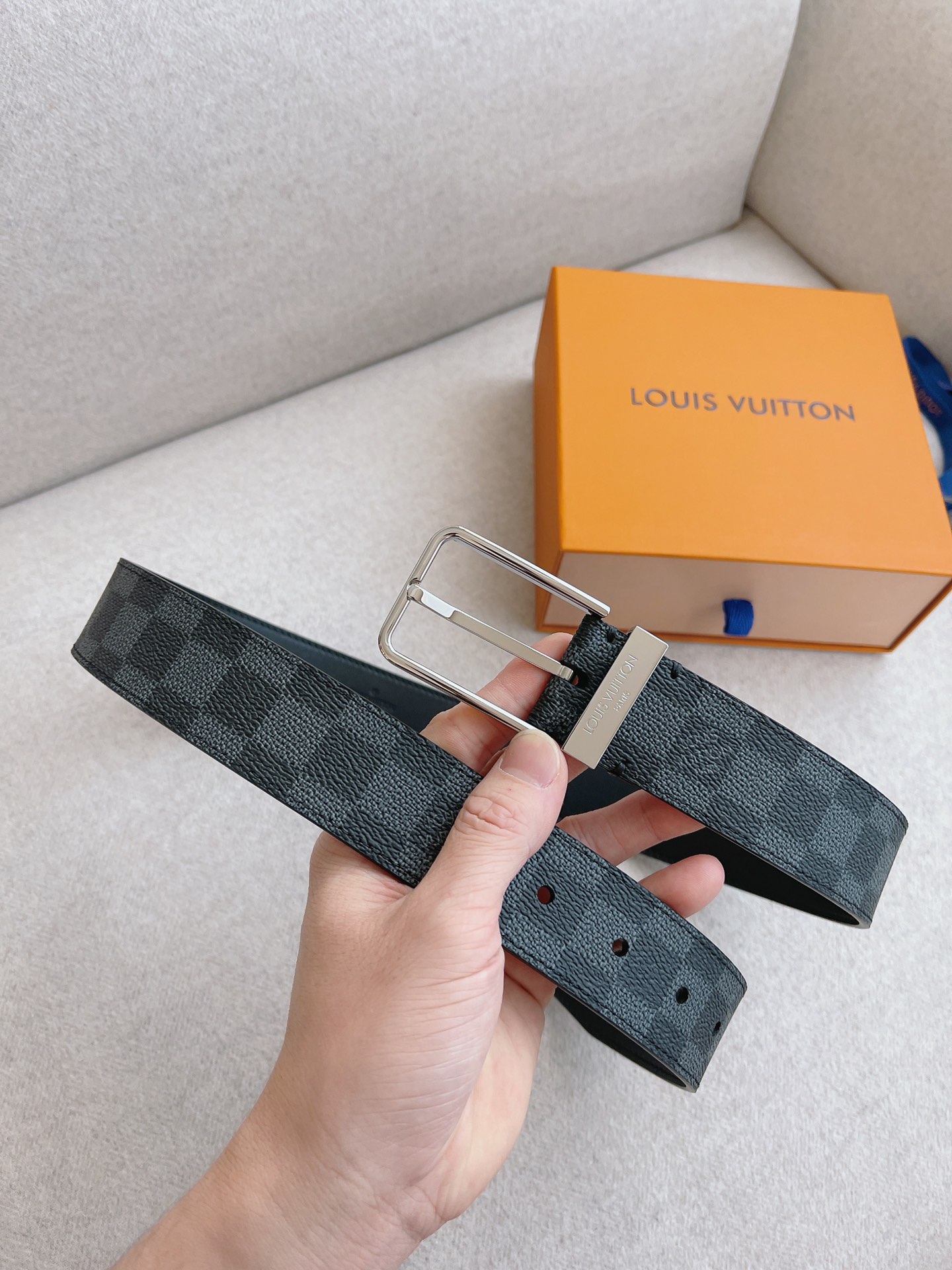 Louis Vuitton LV Leather Belts 1:1 Mirror Version