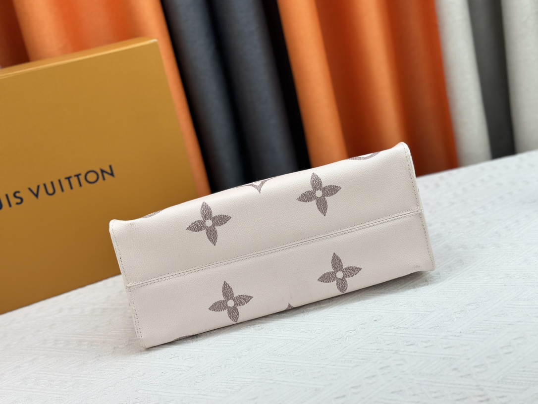 Louis Vuitton On The Go Tote M46542 Shoulder Bag Handbag