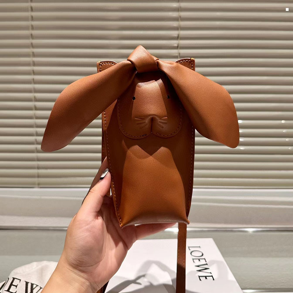 Loewe Rabbit Shaped Shoulder Bag (Replica)