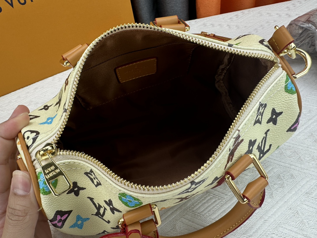 Louis Vuitton Keepall 25 M24849 Shoulder Bag Handbag