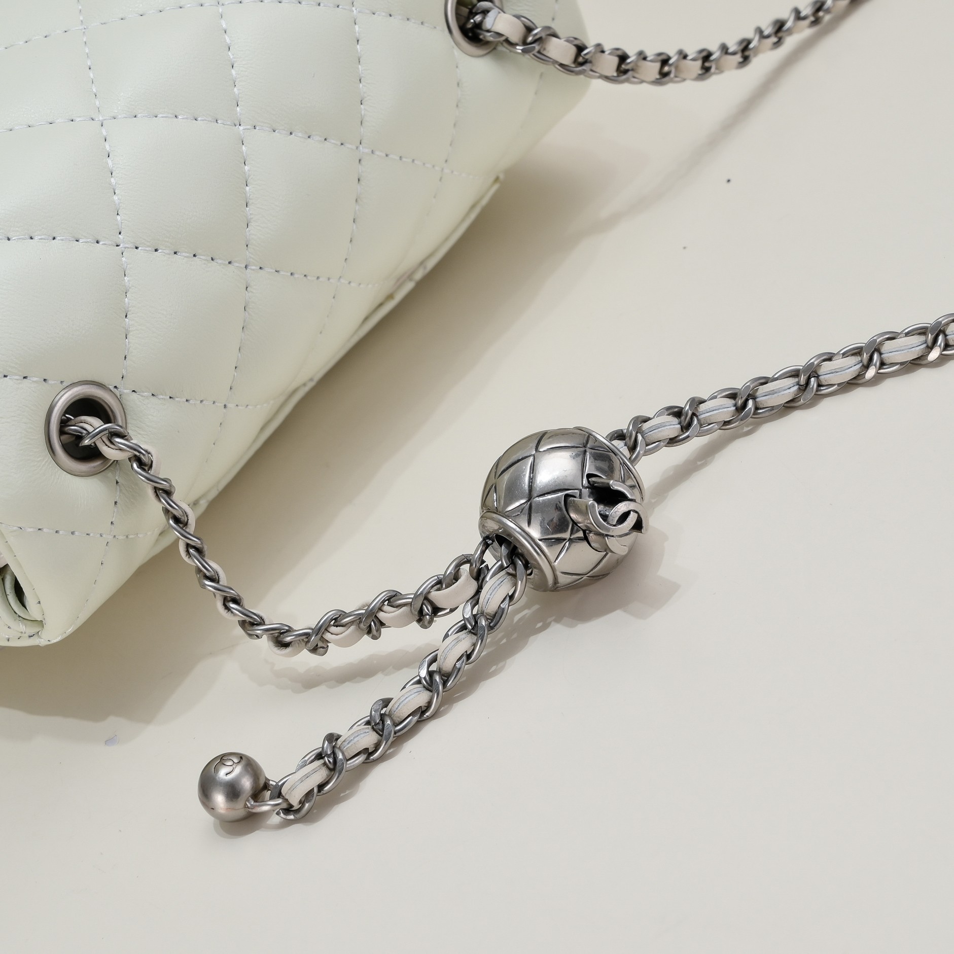 Chanel Cross Body Metal Ball Chain Shoulder Bag Handbag