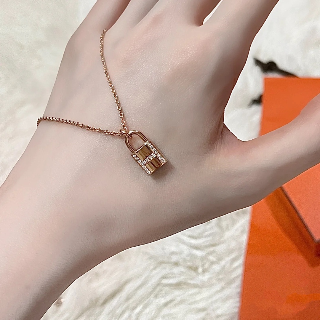 Hermes Single Lock Necklace with Diamonds
