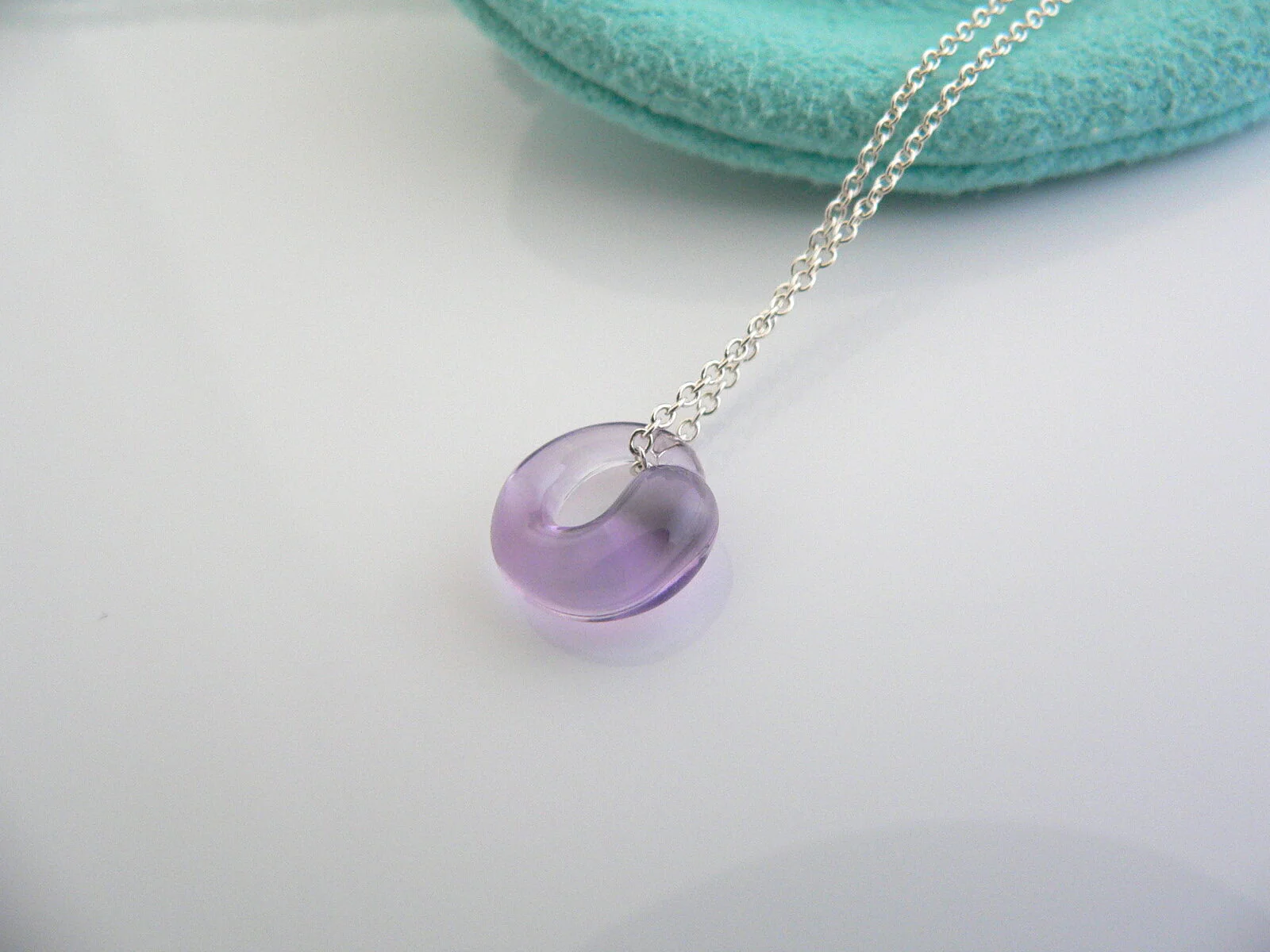 Tiffany & Co Amethyst Eternal Circle Necklace Pendant Charm Chain Silver Peretti