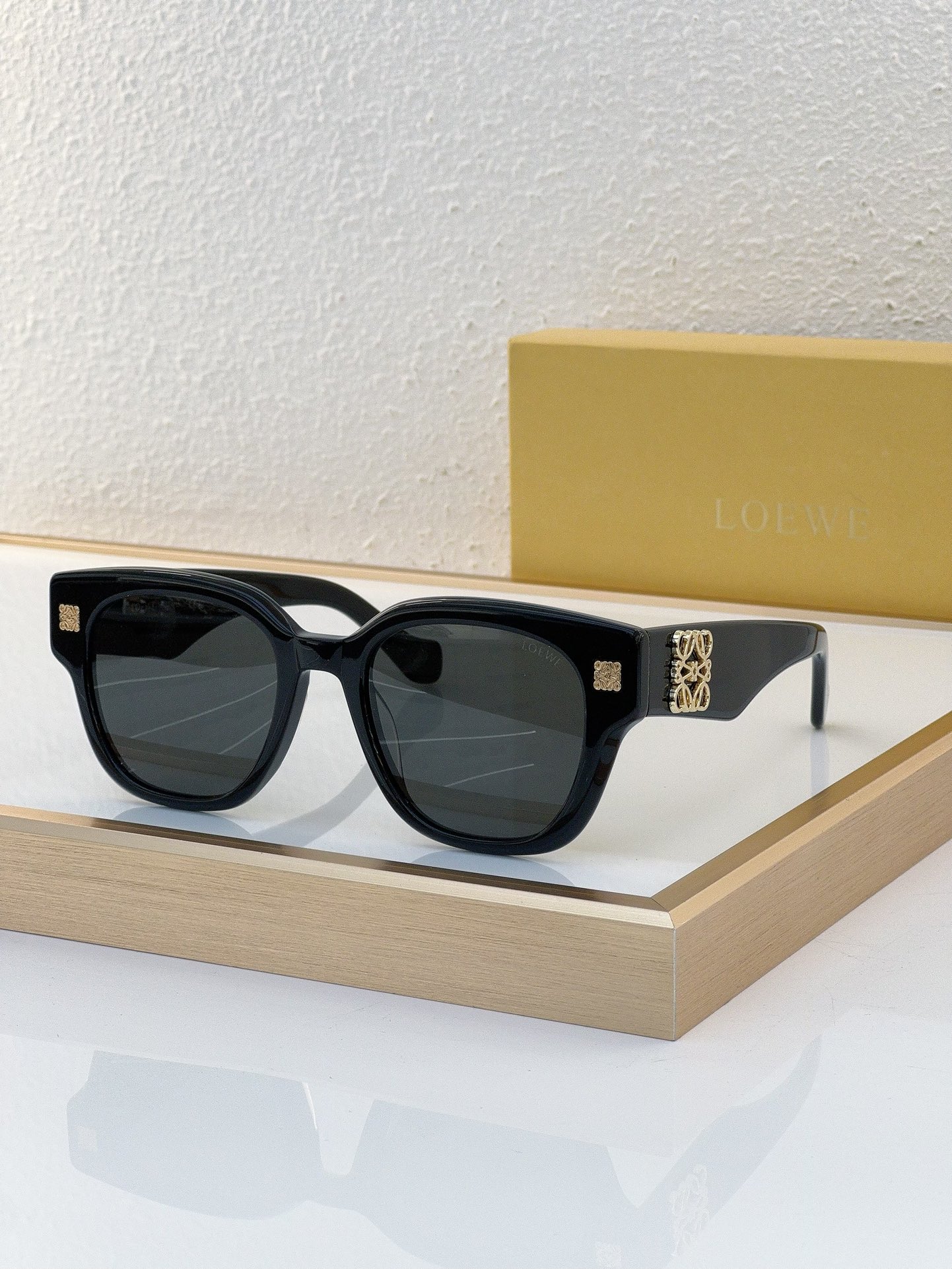 Loewe Sunglasses