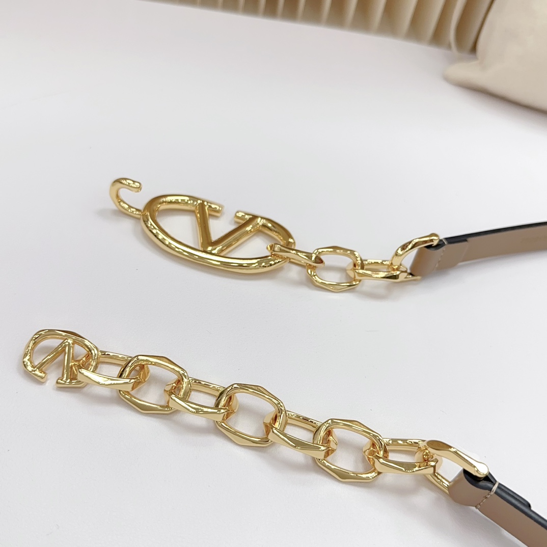 Valentino Leather Belts 1:1 Mirror Version