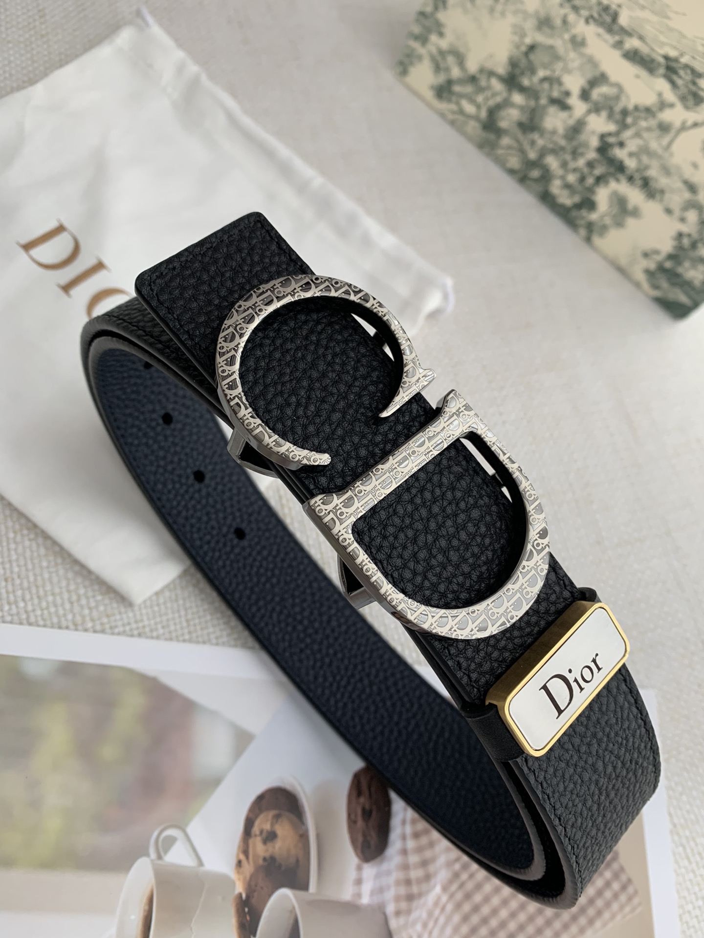 Dior Leather Belts 1:1 Mirror Version