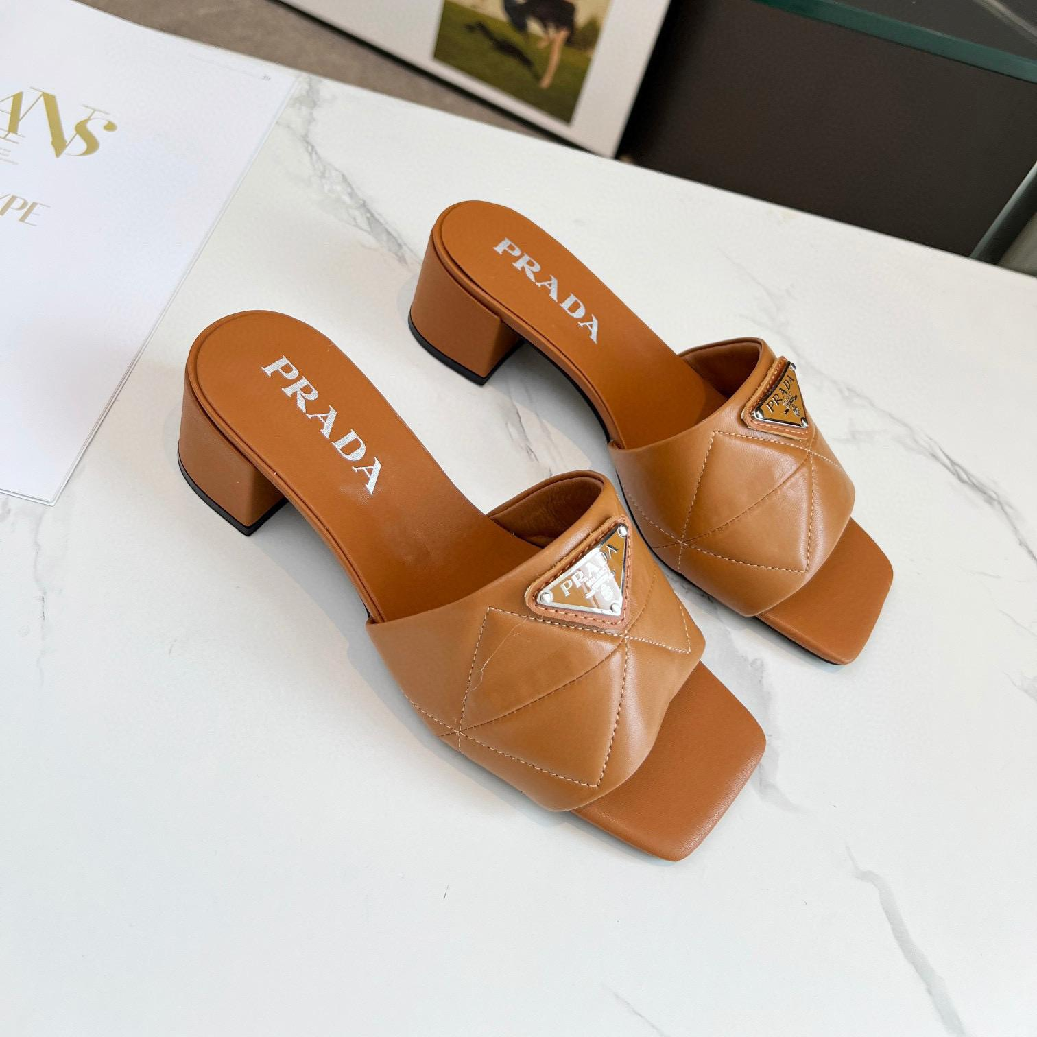 Prada  Comfort Goes With Everything 3.5CM Thick Heel Sandals Slide (Replica)