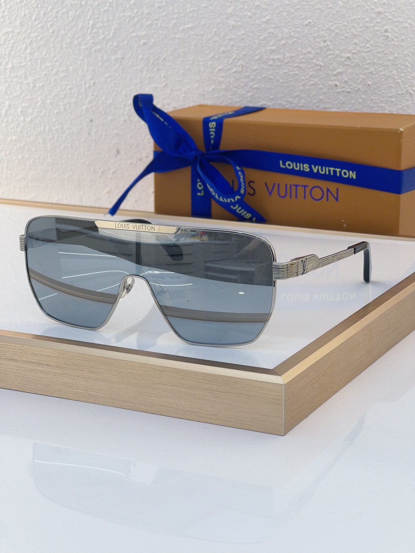 Louis Vuitton LV Sunglasses