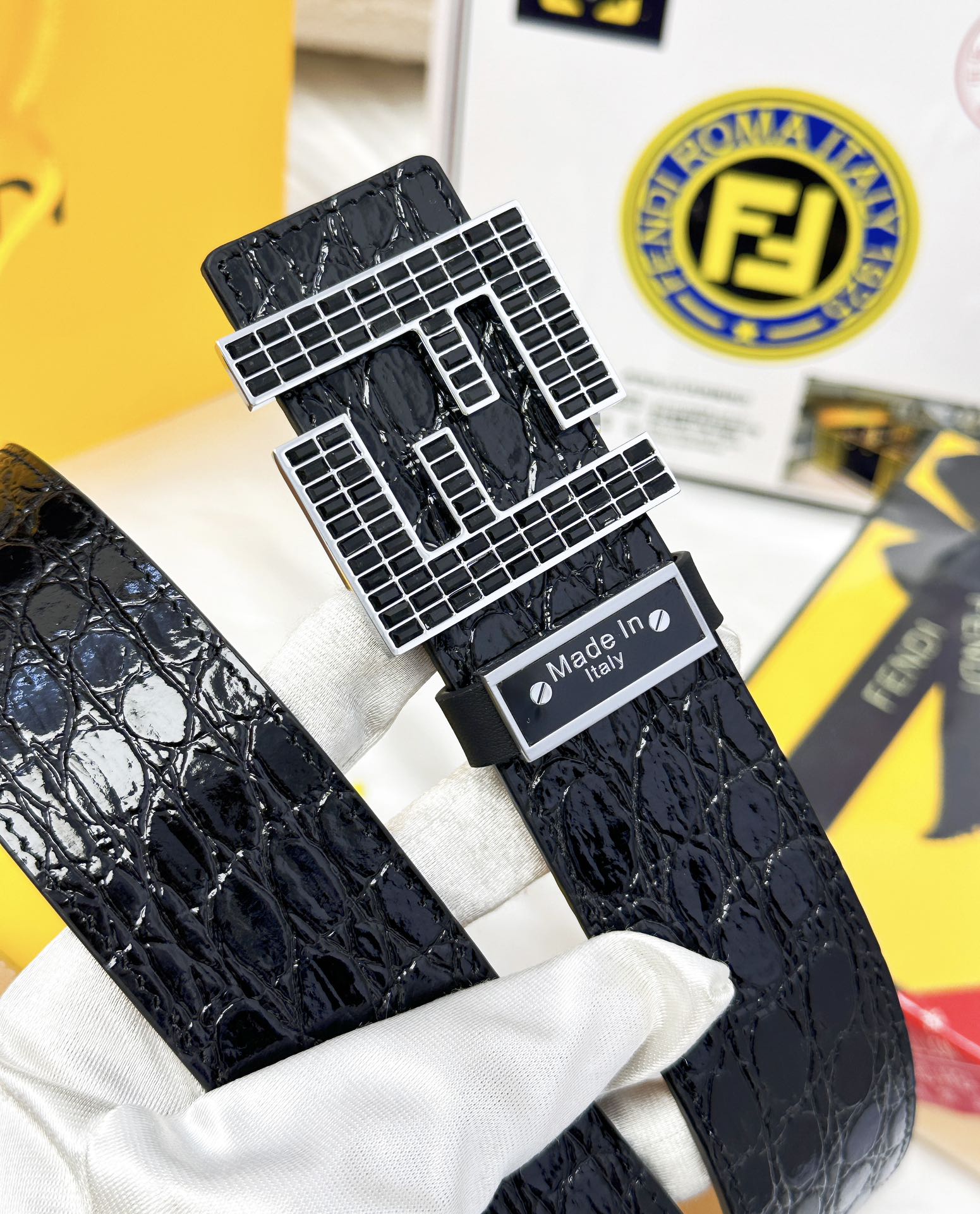 Fendi Leather Belts 1:1 Mirror Version